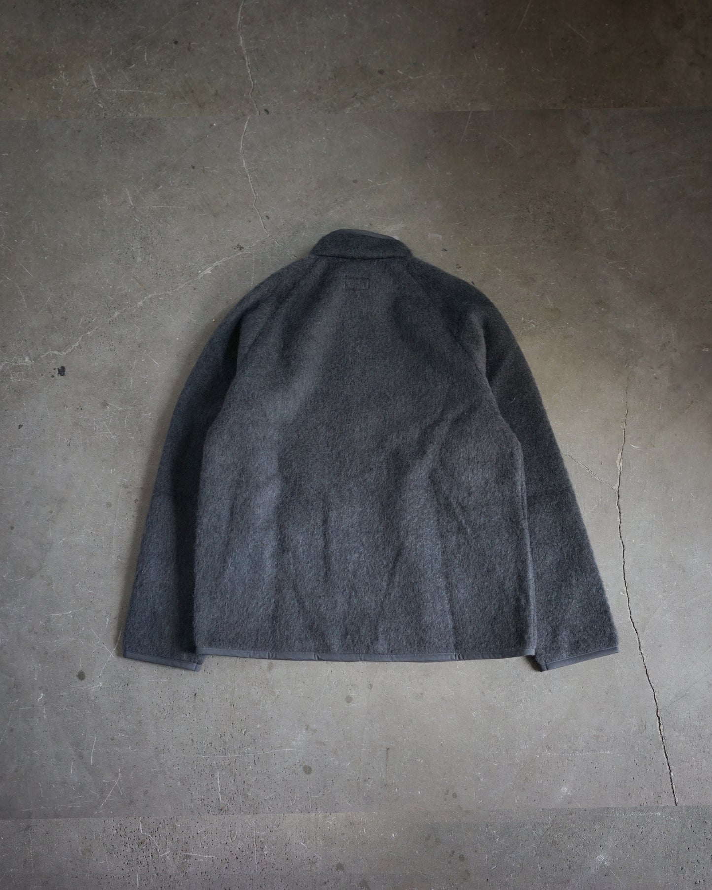 ARPENTEUR(アルペントール)/CONTOUR "CHARCOAL"