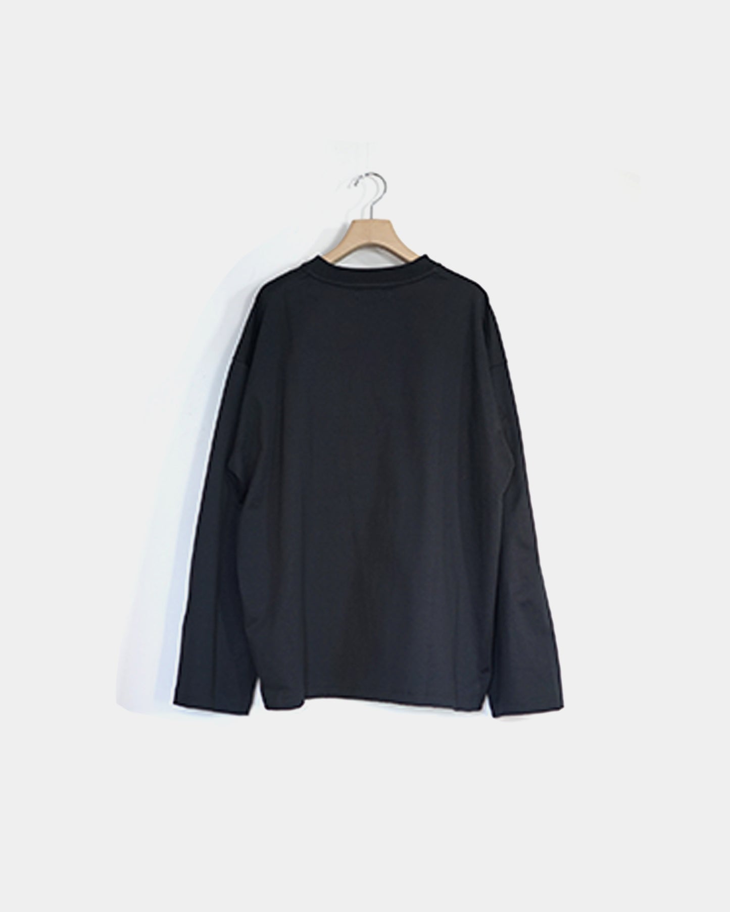 REVERBERATE/WIDE LONG SLEEVE T-SHIRT "BLACK"