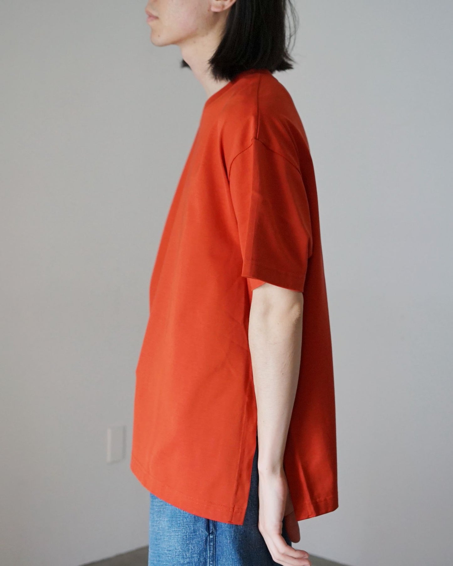 roundabout / slit Tshirts "RED"