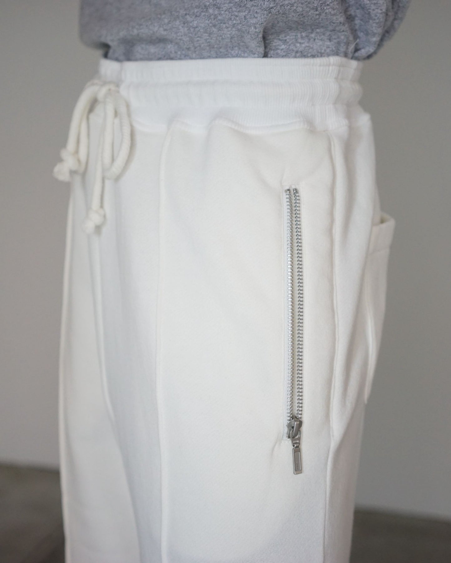 MATSUFUJI/Carry Pocket Sweat Pants for feets "WHITE"