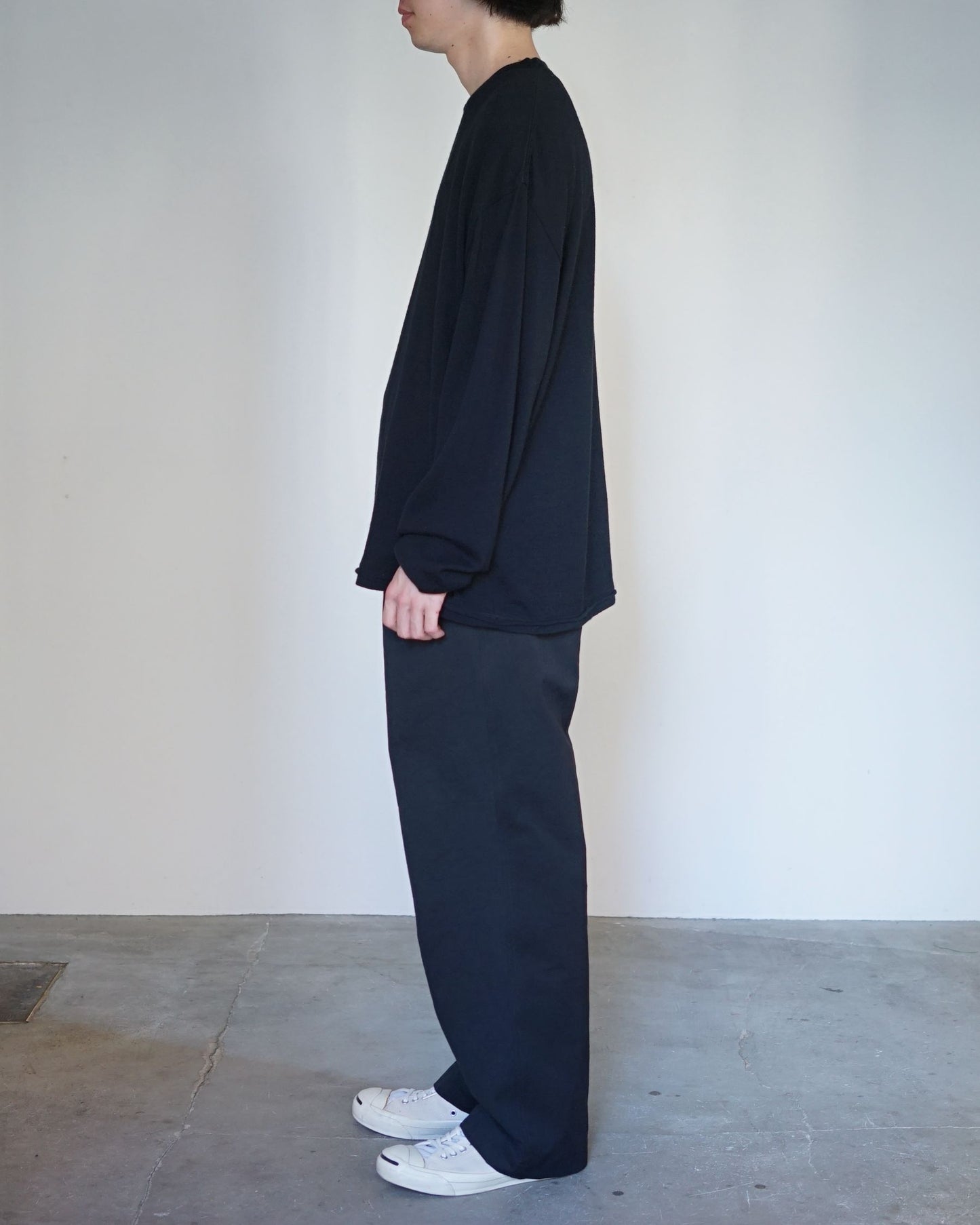 ulterior / SUPER FINE WOOL COTTON L/S "BLACK"