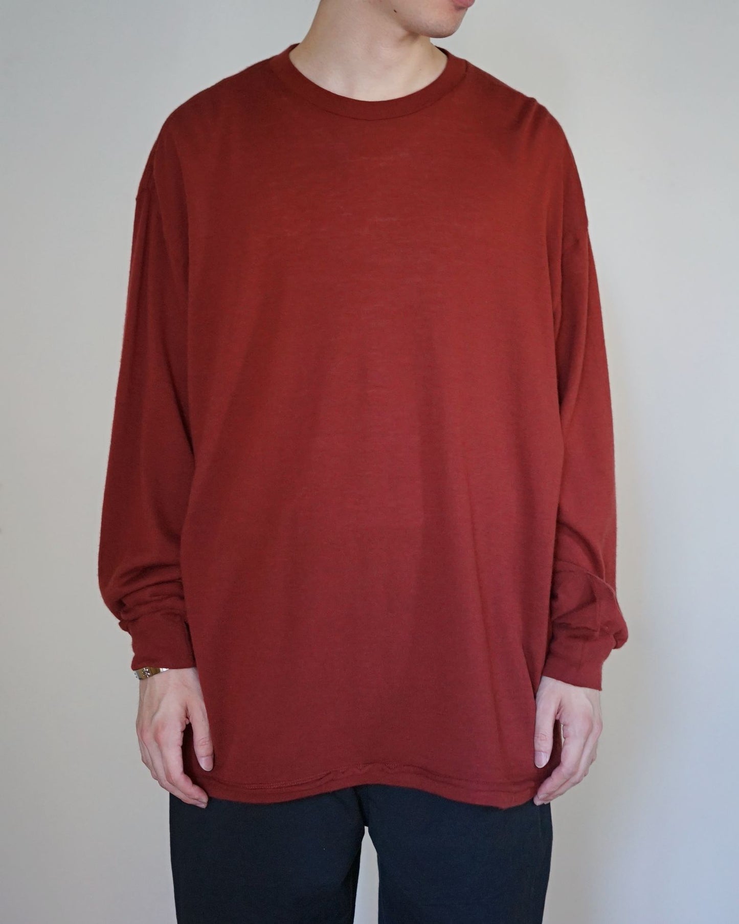 ulterior / SUPER FINE WOOL COTTON L/S "RED WOOD"