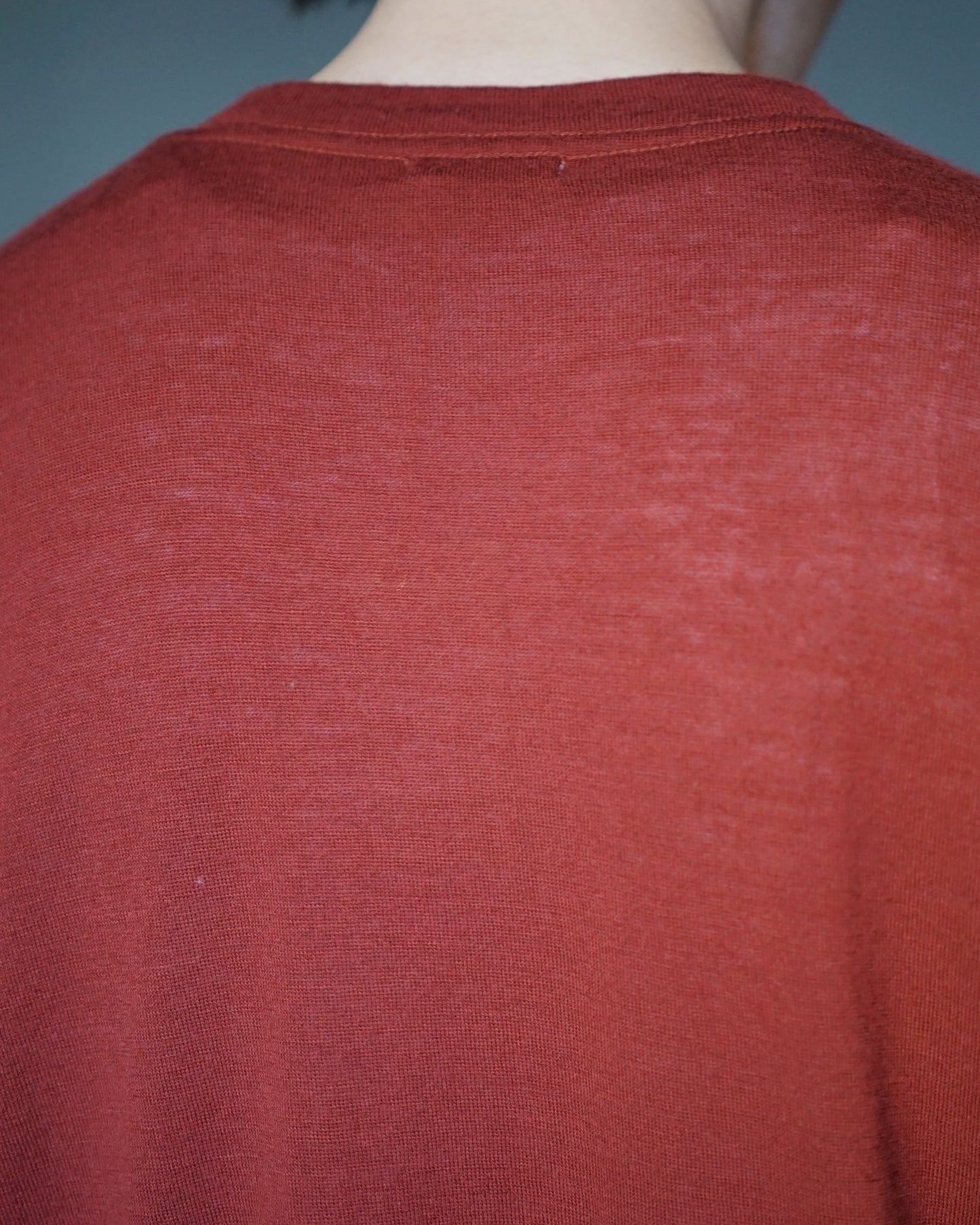 ulterior / SUPER FINE WOOL COTTON L/S "RED WOOD"