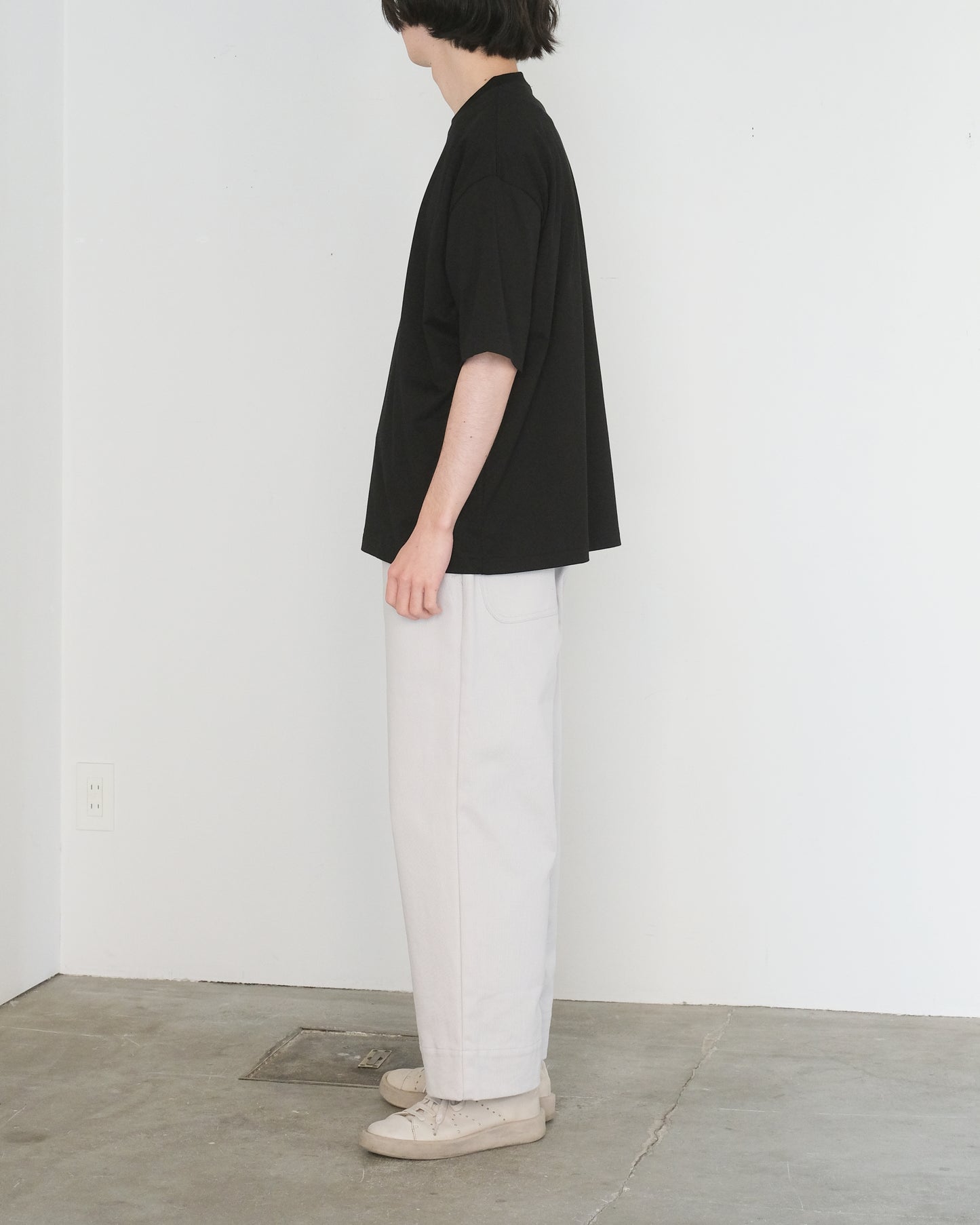 ULTERIOR/Suvin Sueded Tenjiku Tee "BLACK"