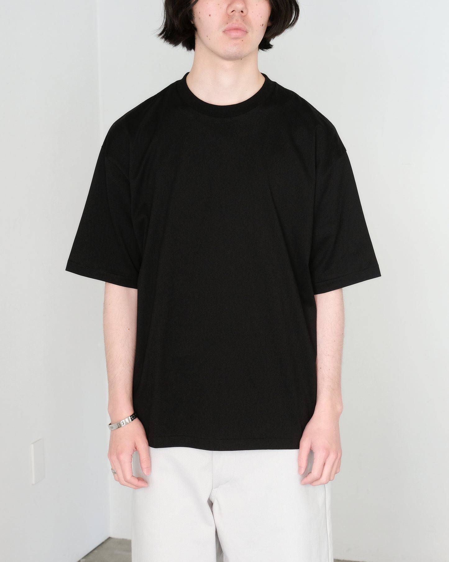 ULTERIOR/Suvin Sueded Tenjiku Tee "BLACK"