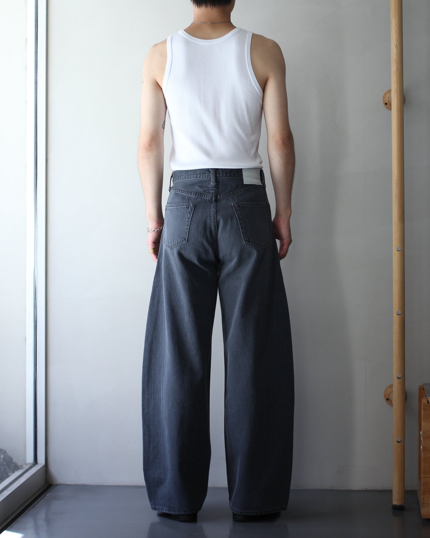 ssstein/DEFORMATION WIDE DENIM JEANS"BLACK"