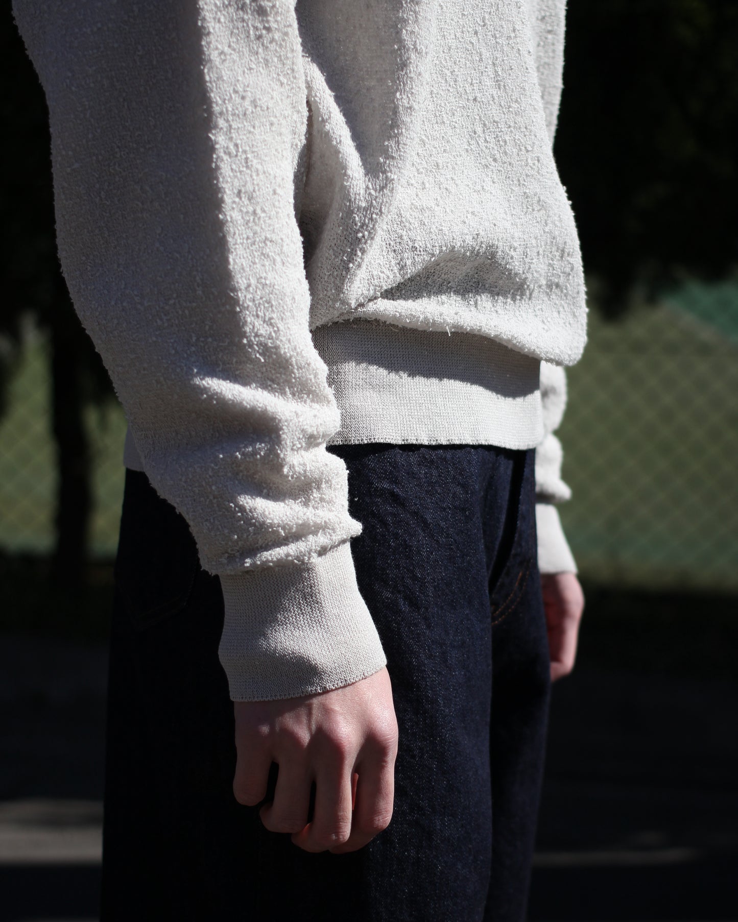 ssstein/SHEER LIGHT KNIT SKIPPER LS "PALE GREY"