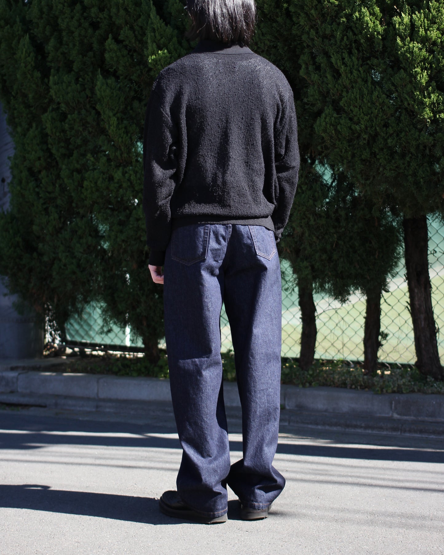 ssstein/SHEER LIGHT KNIT SKIPPER LS "BLACK"