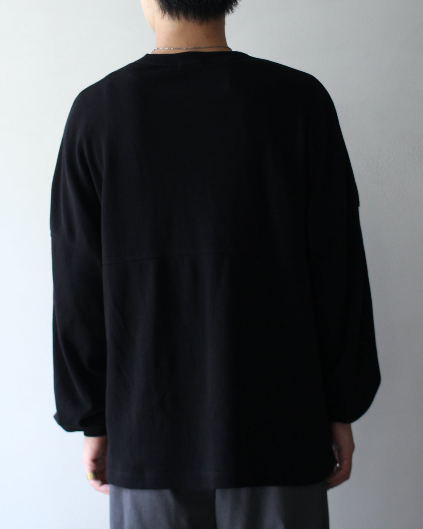 ULTERIOR / C/CASH HONEYCOMB FOOTBALL TEE"BLACK"