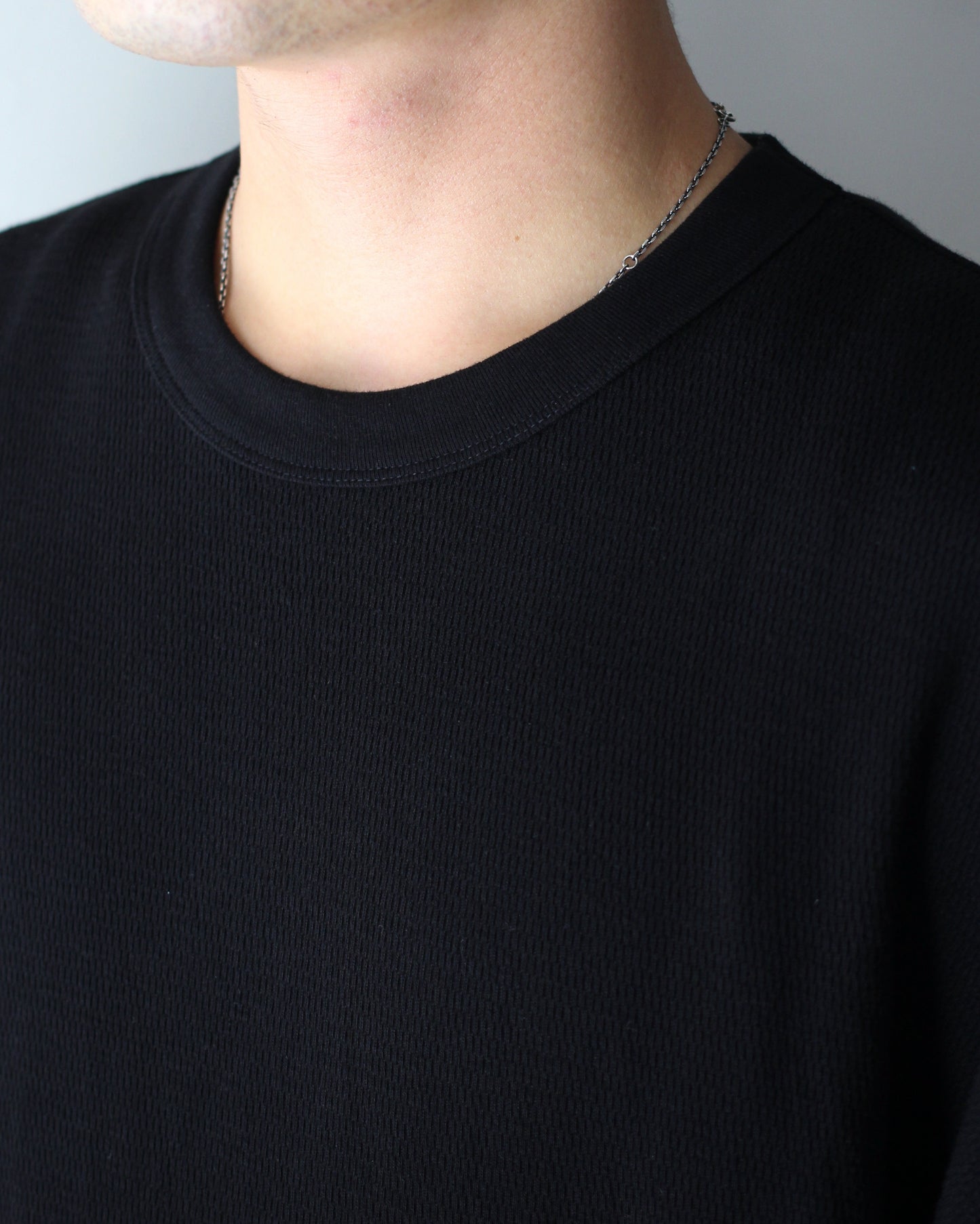ULTERIOR / C/CASH HONEYCOMB FOOTBALL TEE"BLACK"
