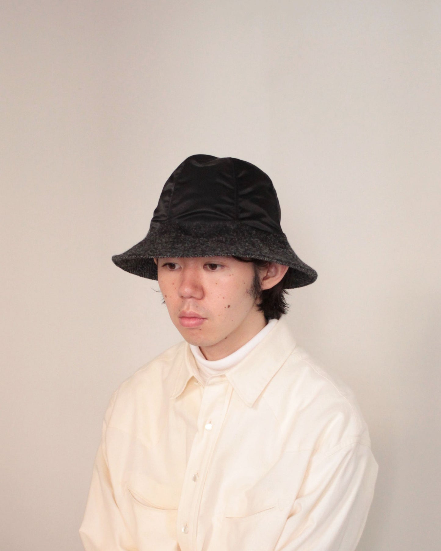 KIJIMA TAKAYUKI/NEEDLEPUNCH TULIP HAT "BLACK"