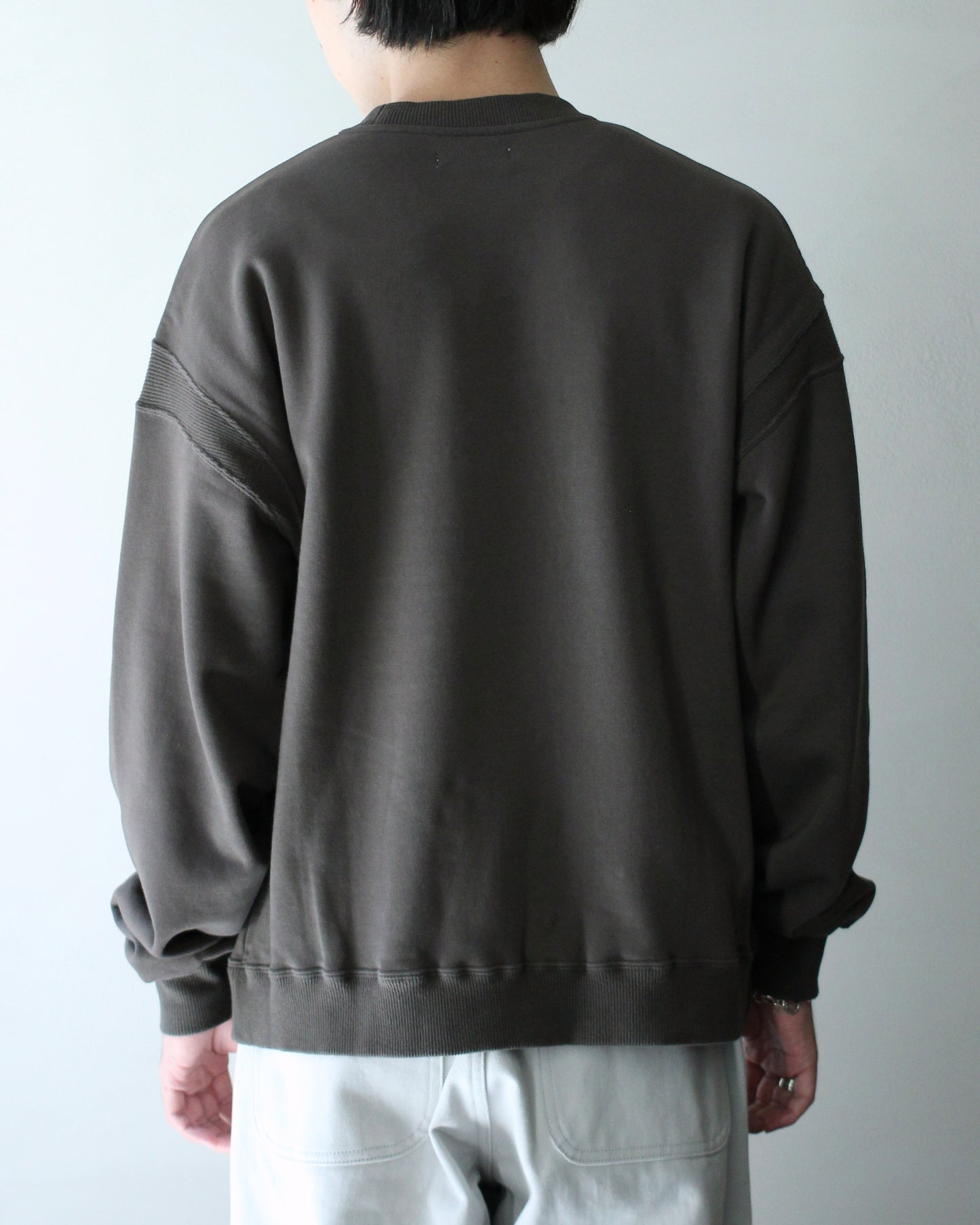 MATSUFUJI/BEADS EMBROIDERY SWEAT SHIRT "TAUPE"