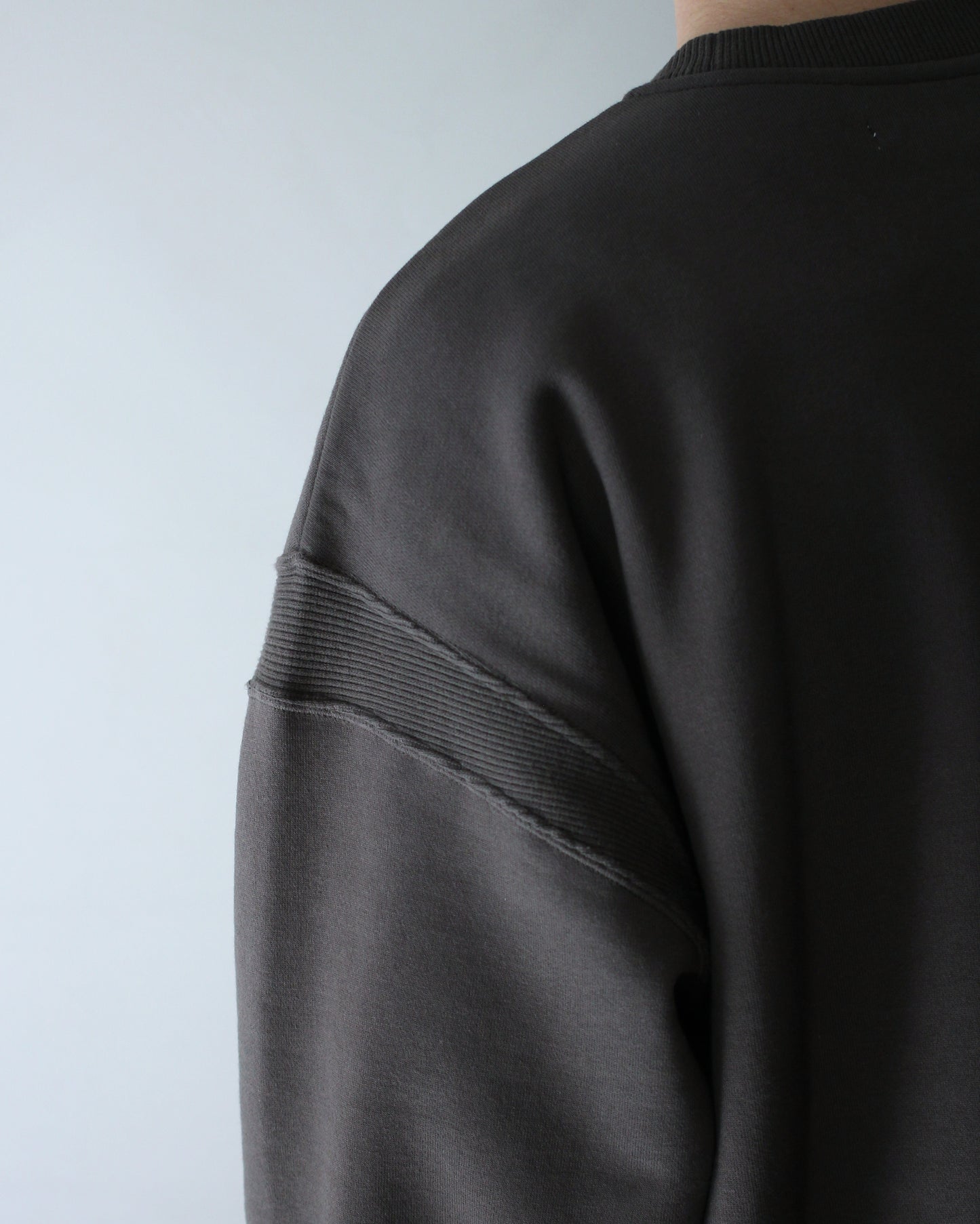 MATSUFUJI/BEADS EMBROIDERY SWEAT SHIRT "TAUPE"