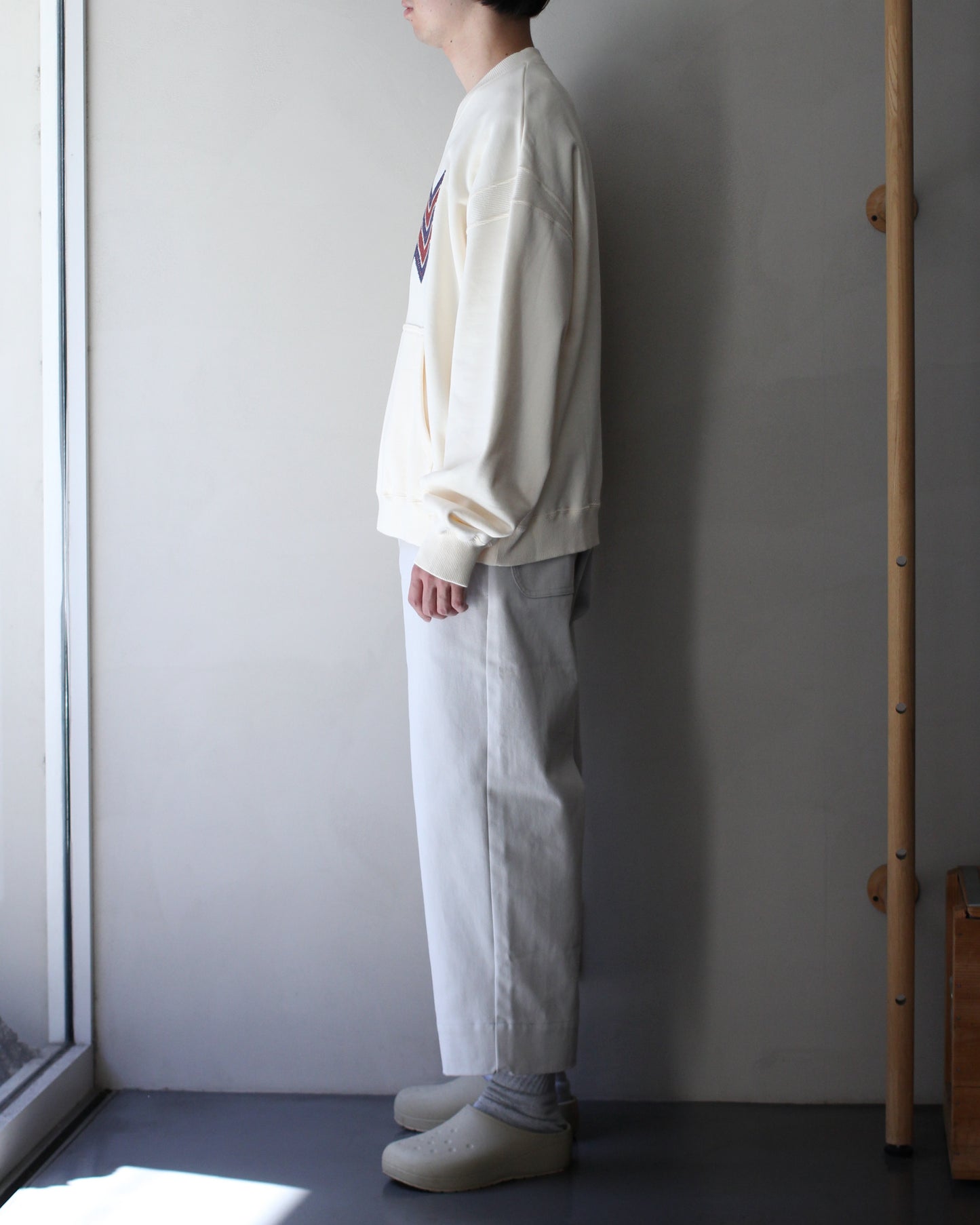 MATSUFUJI/BEADS EMBROIDERY SWEAT SHIRT "OFF"