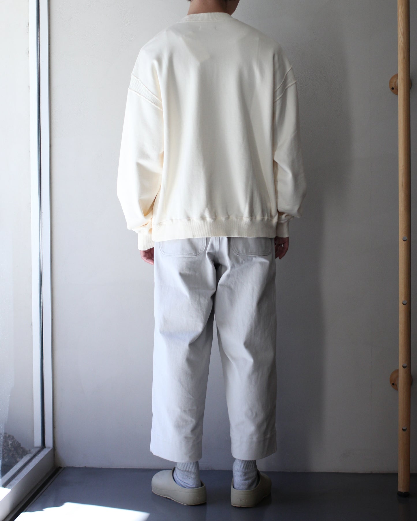MATSUFUJI/BEADS EMBROIDERY SWEAT SHIRT "OFF"