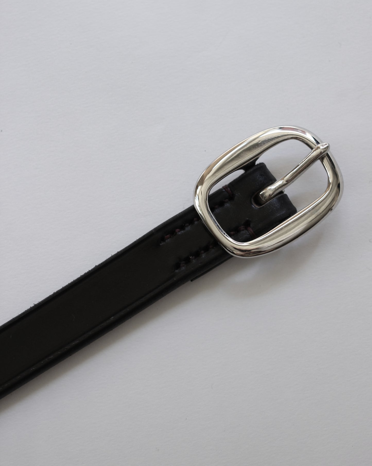 HERALDIC BELTS / 3/4inch SWAGE "BLACK×BURGUNDY THREAD"