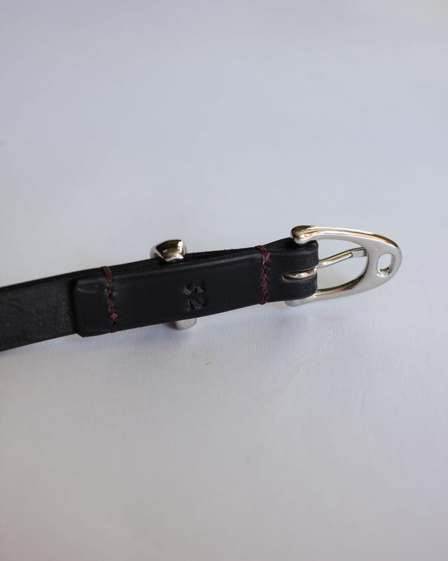 HERALDIC BELTS / 3/4inch IMITATION STIRRUP "BLACK×BURGUNDY THREAD"