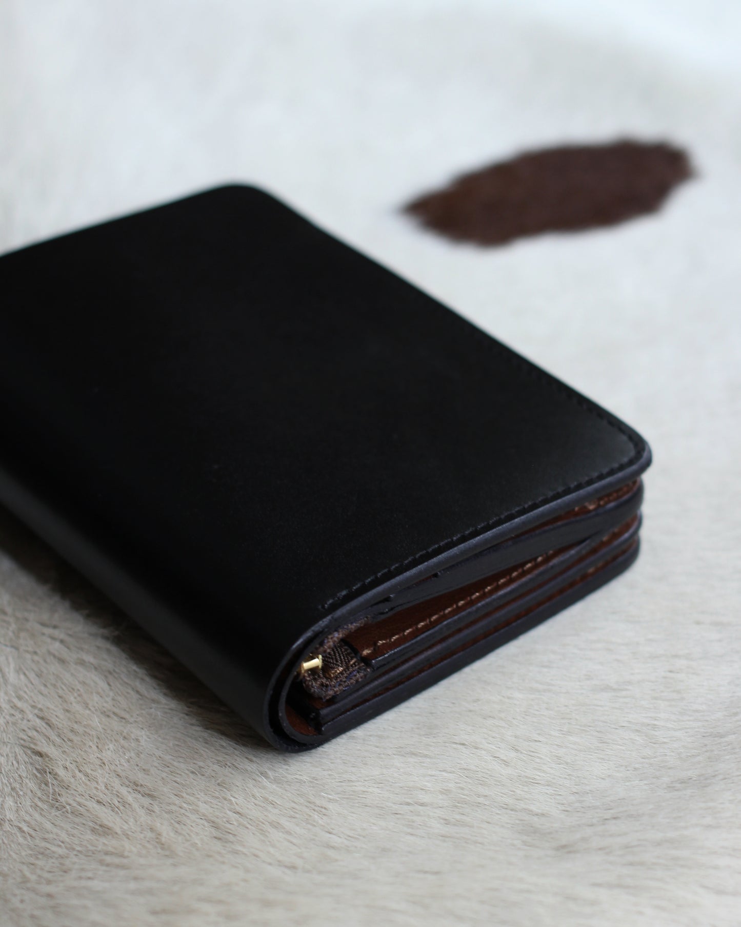 forme/Short wallet ILCEA×DOUBLE "Black×Brown"