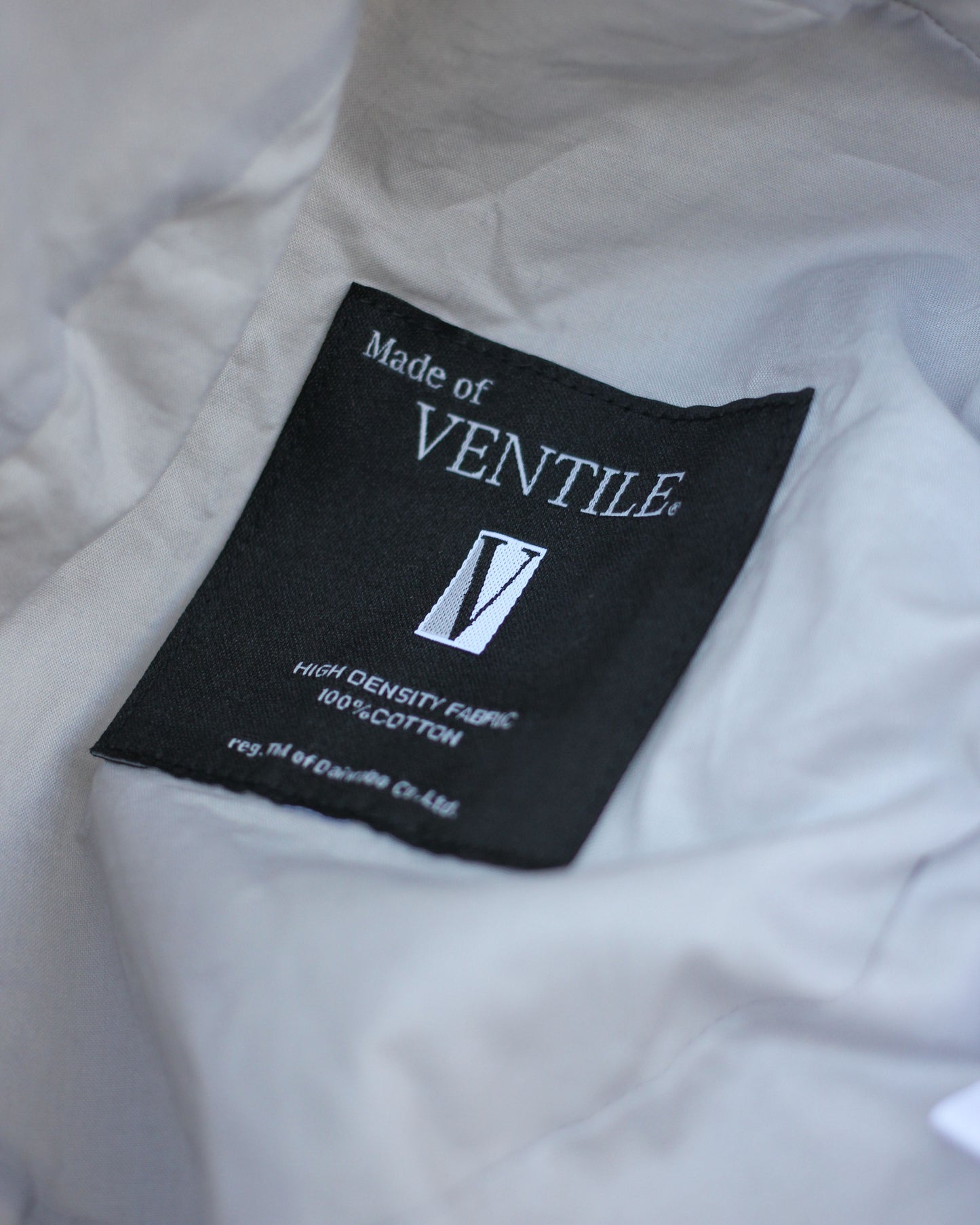 KIJIMA TAKAYUKI/VENTILE BUCKET HAT "GREIGE"