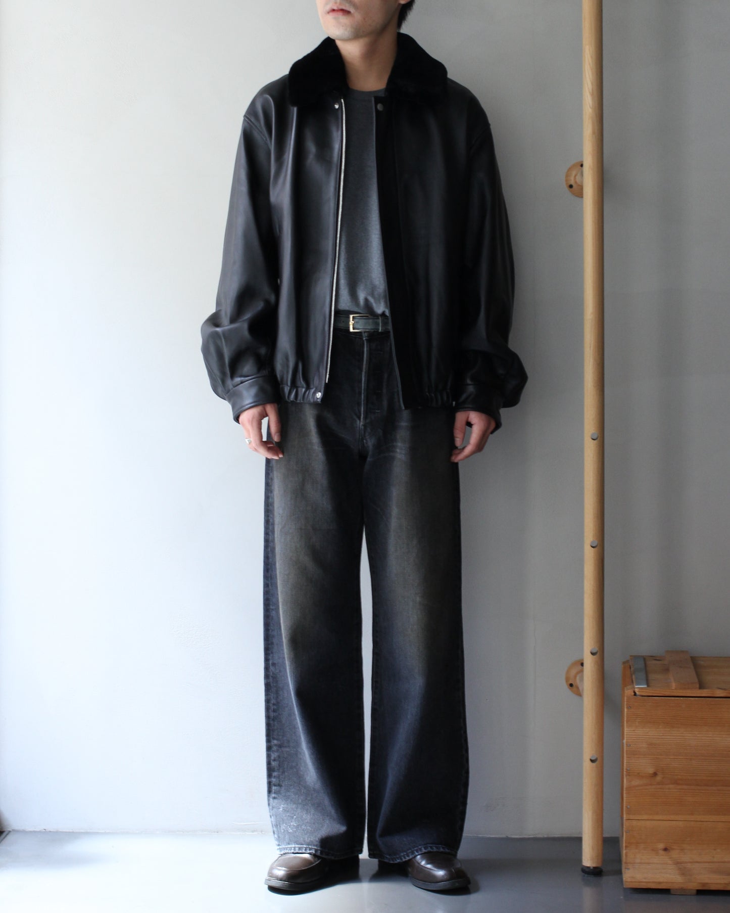 ssstein/MOUTON COLLAR SHEEP LEATHER ZIP JACKET "BLACK"
