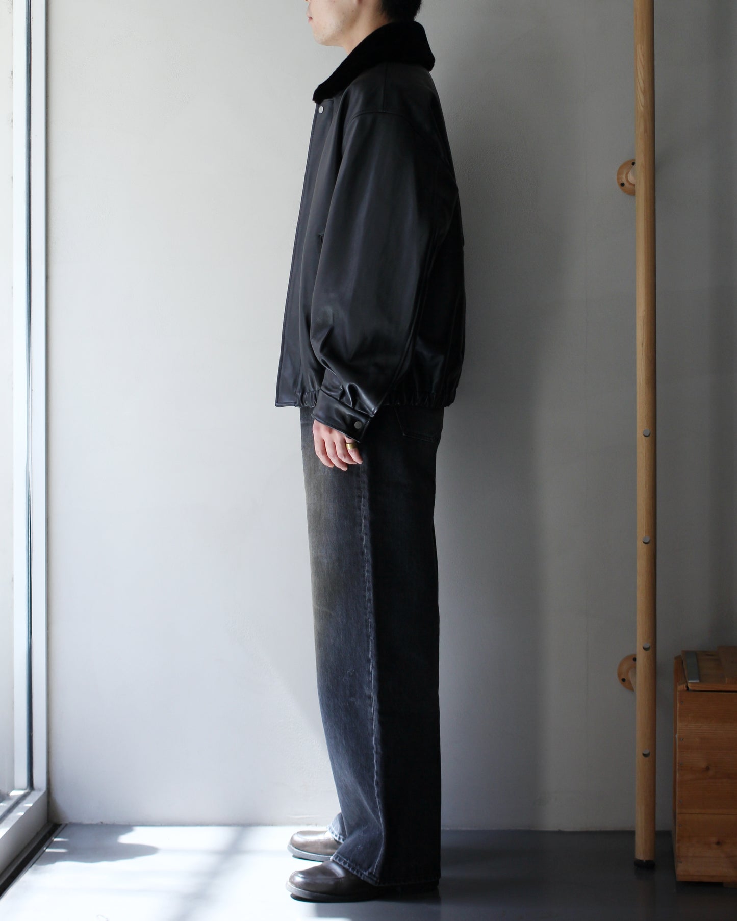 ssstein/MOUTON COLLAR SHEEP LEATHER ZIP JACKET "BLACK"