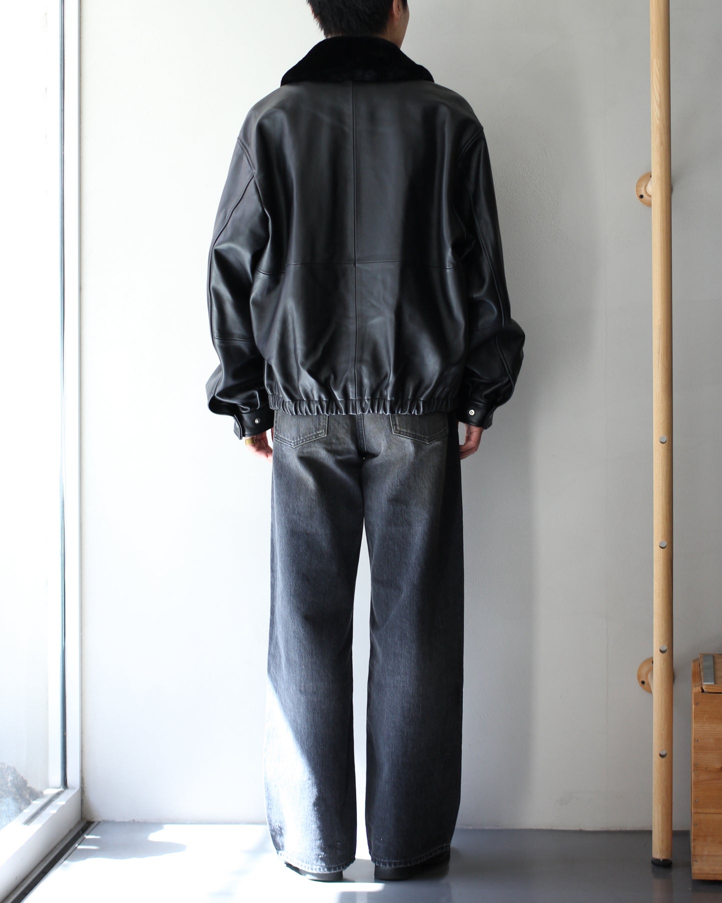 ssstein/MOUTON COLLAR SHEEP LEATHER ZIP JACKET "BLACK"