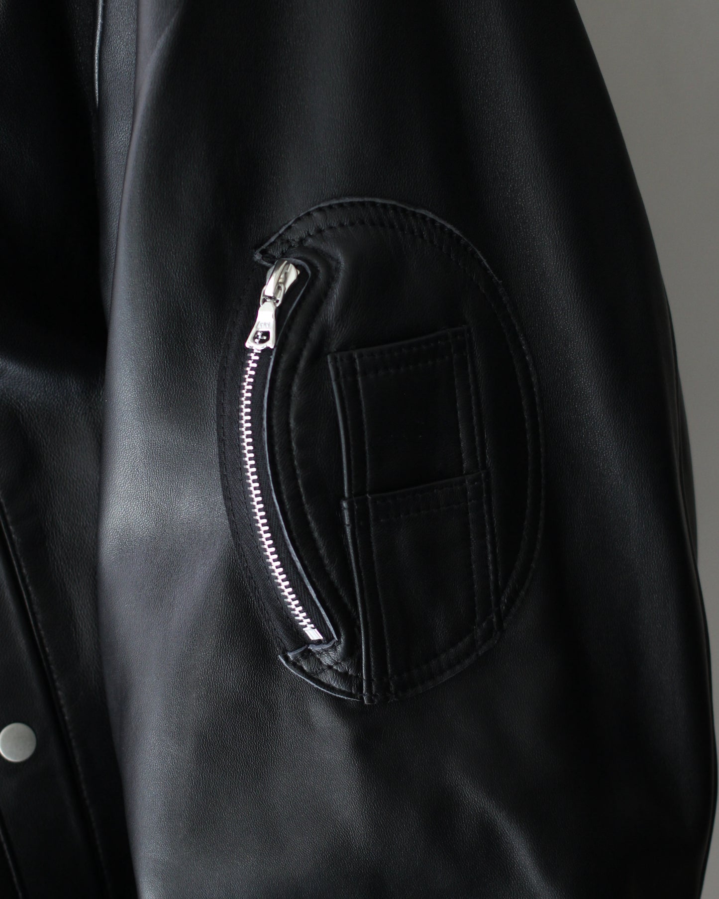 ssstein/SHEEP LEATHER FLIGHT JACKET "BLACK"