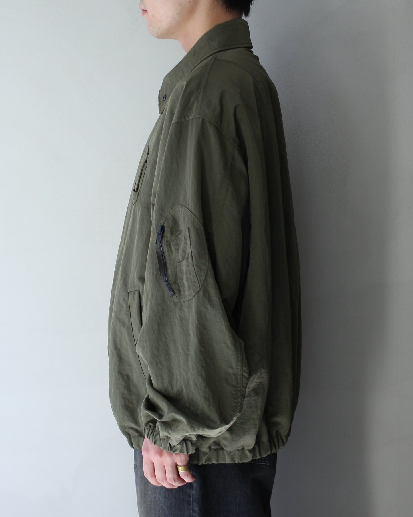 ssstein/BIO WASHED NYLON OVERSIZED FIGHT JACKET "MILITARY KHAKI"