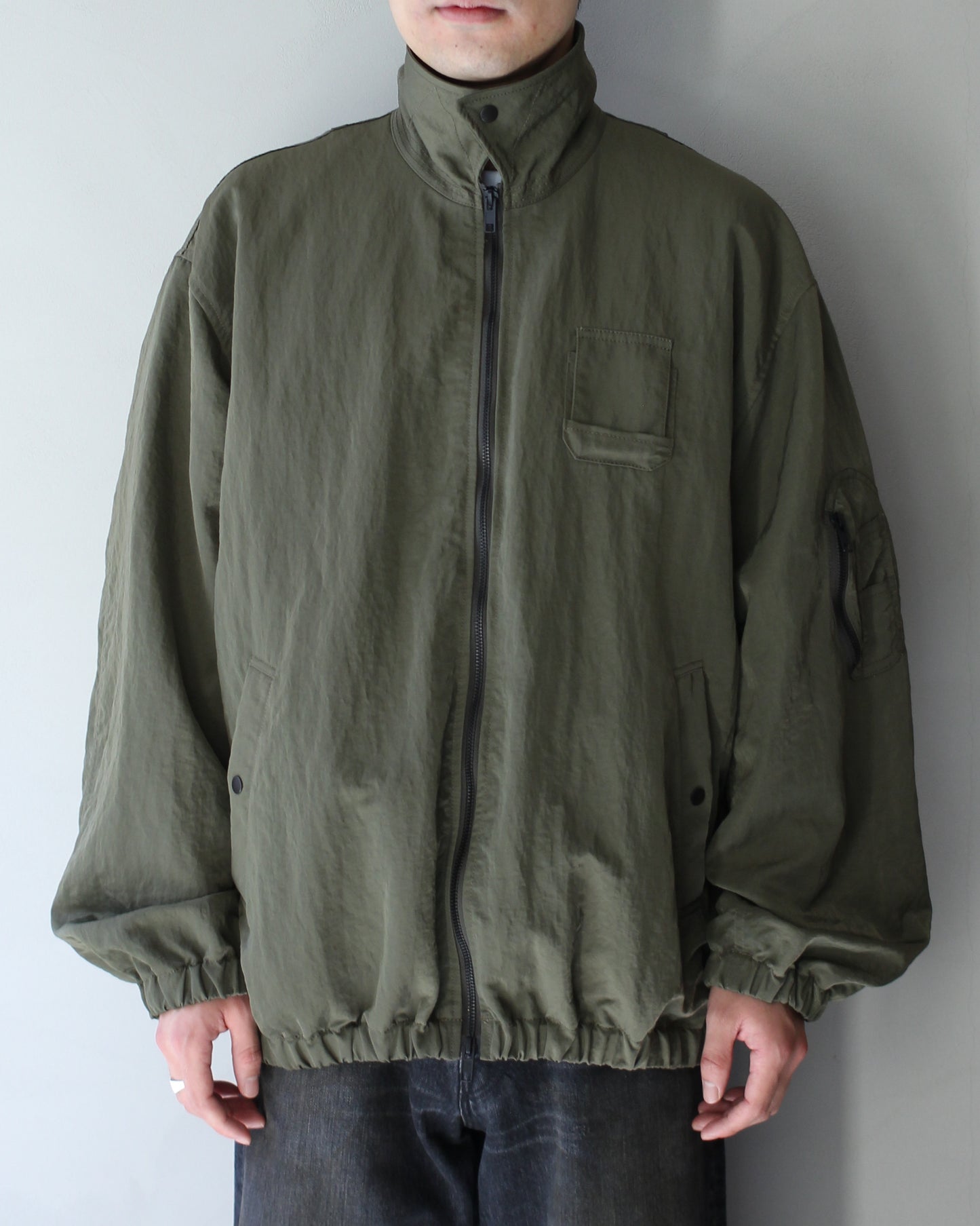ssstein/BIO WASHED NYLON OVERSIZED FIGHT JACKET "MILITARY KHAKI"