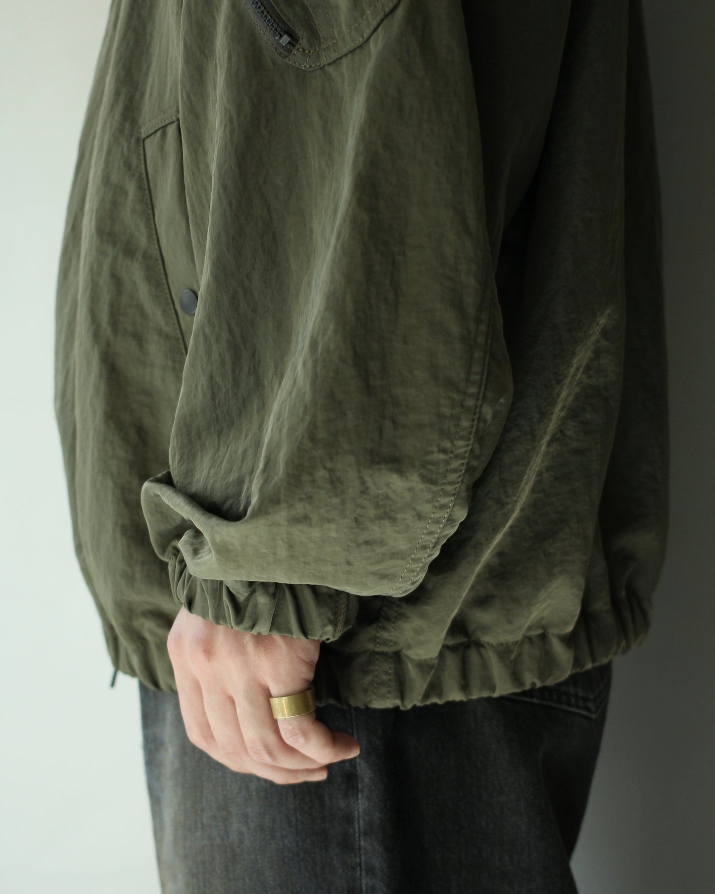 ssstein/BIO WASHED NYLON OVERSIZED FIGHT JACKET "MILITARY KHAKI"