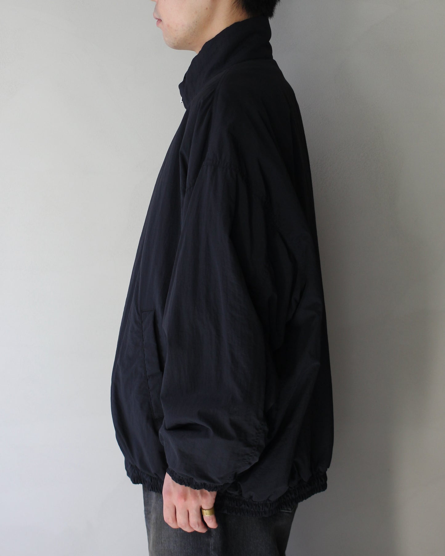 ssstein/RECYCLED NYLON PADDED JACKET "BLACK"