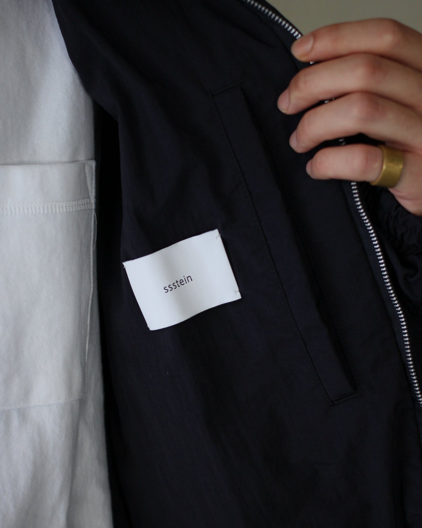 ssstein/RECYCLED NYLON PADDED JACKET "DARK NAVY"