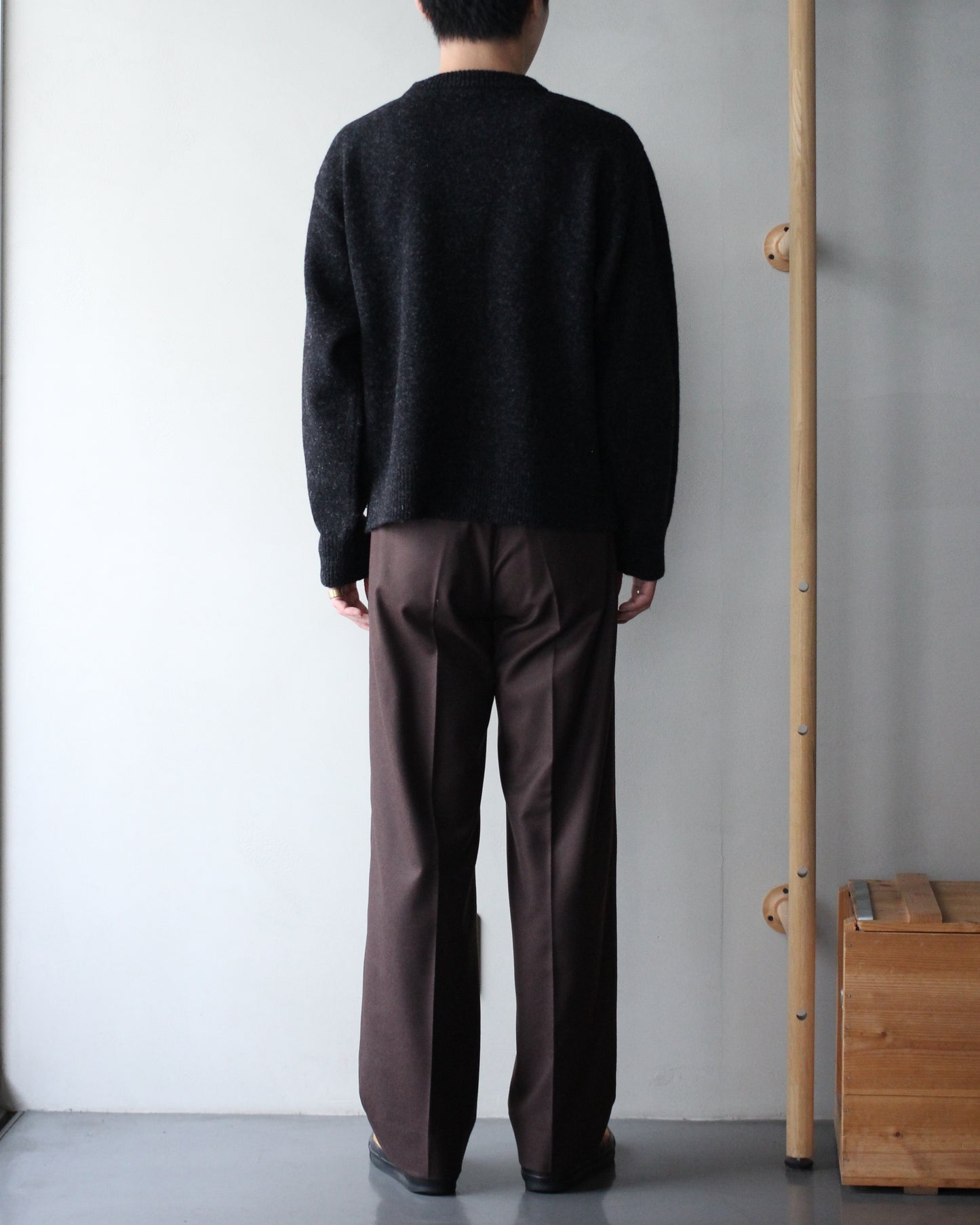 MATSUFUJI/Wool Cardigan Caribou Knit "CHARCOAL × BLACK"