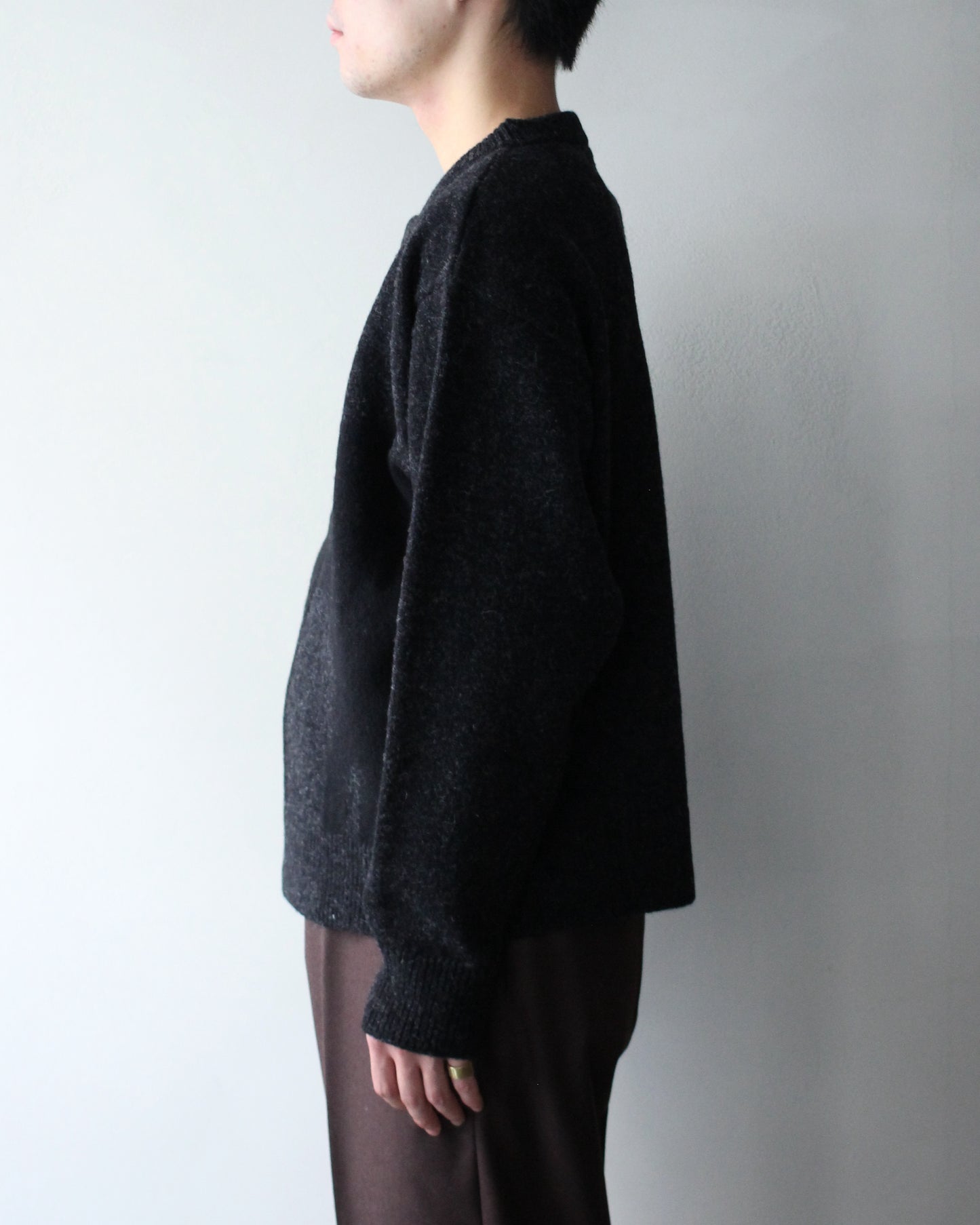 MATSUFUJI/Wool Cardigan Caribou Knit "CHARCOAL × BLACK"
