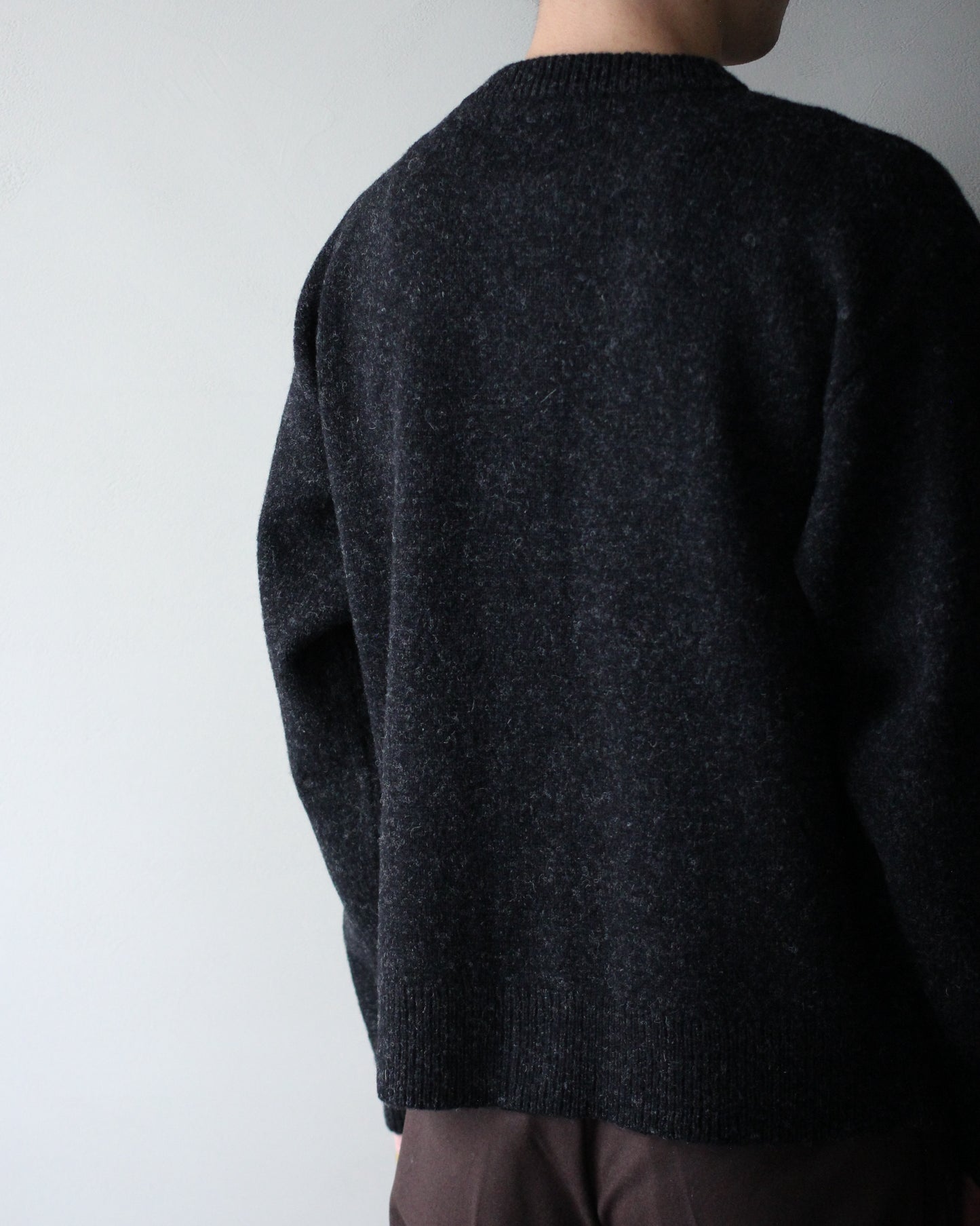 MATSUFUJI/Wool Cardigan Caribou Knit "CHARCOAL × BLACK"