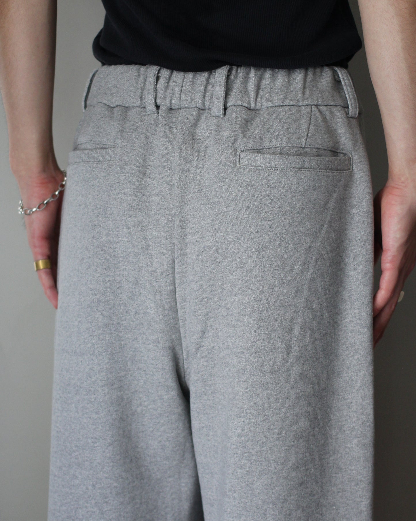 REVERBERATE / SWEAT PANTS "GRAY"