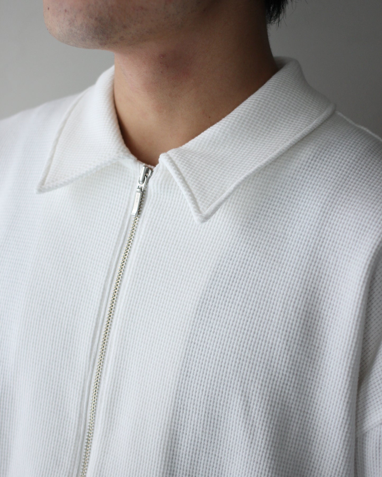 REVERBERATE/HALF ZIPP THERMAL "WHITE"