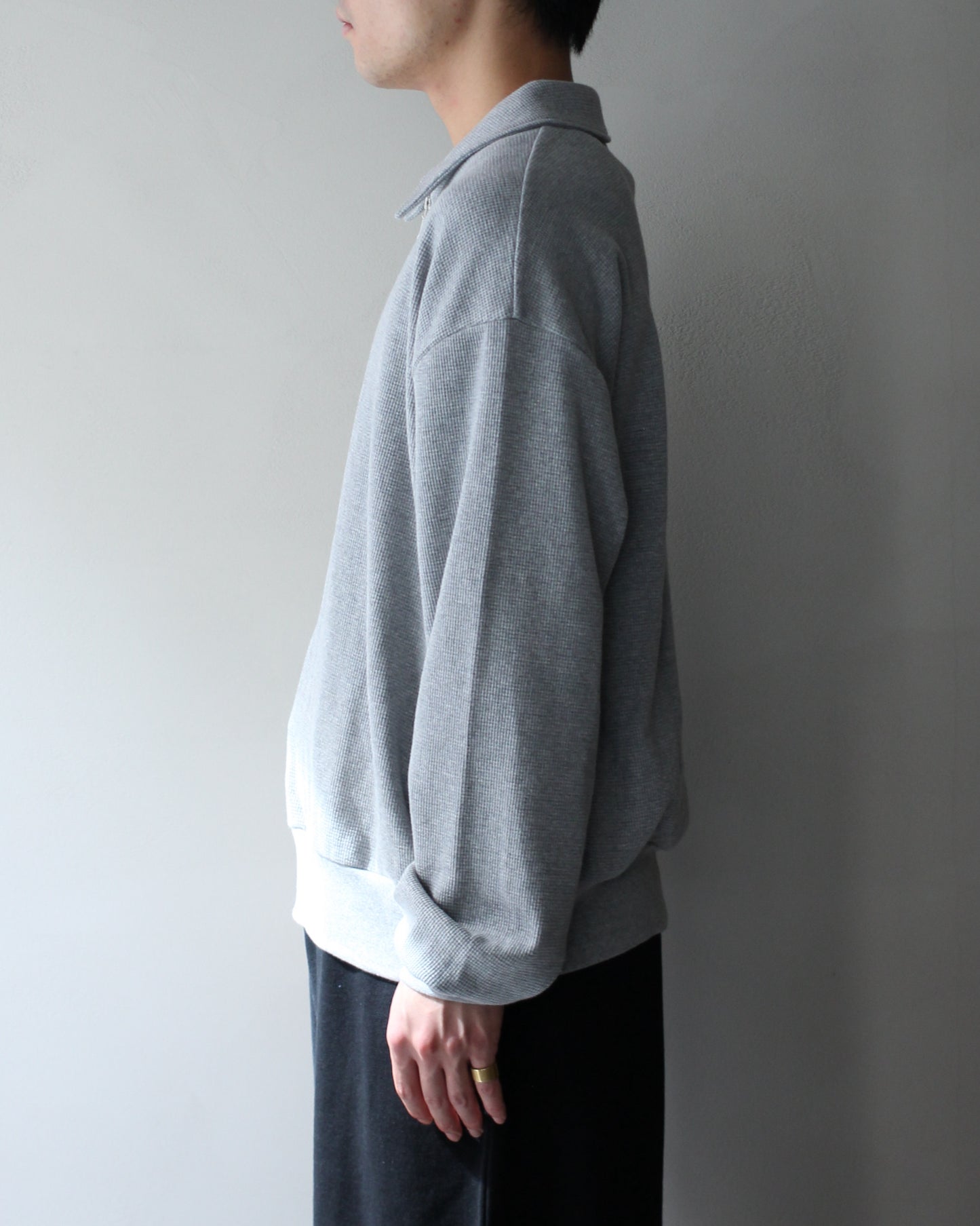 REVERBERATE/HALF ZIPP THERMAL "GRAY"