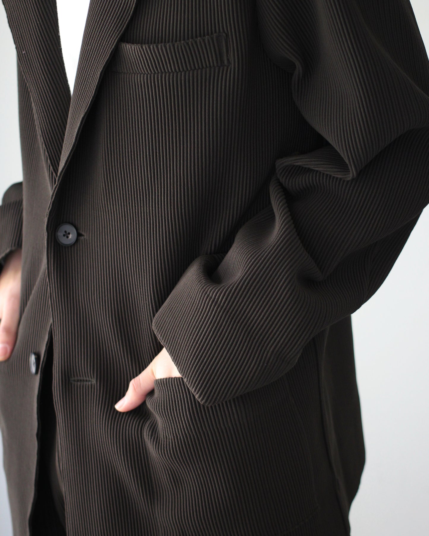 stein / OVERSIZED GRADATION PLEATS JACKET "MILITARY KHAKI"