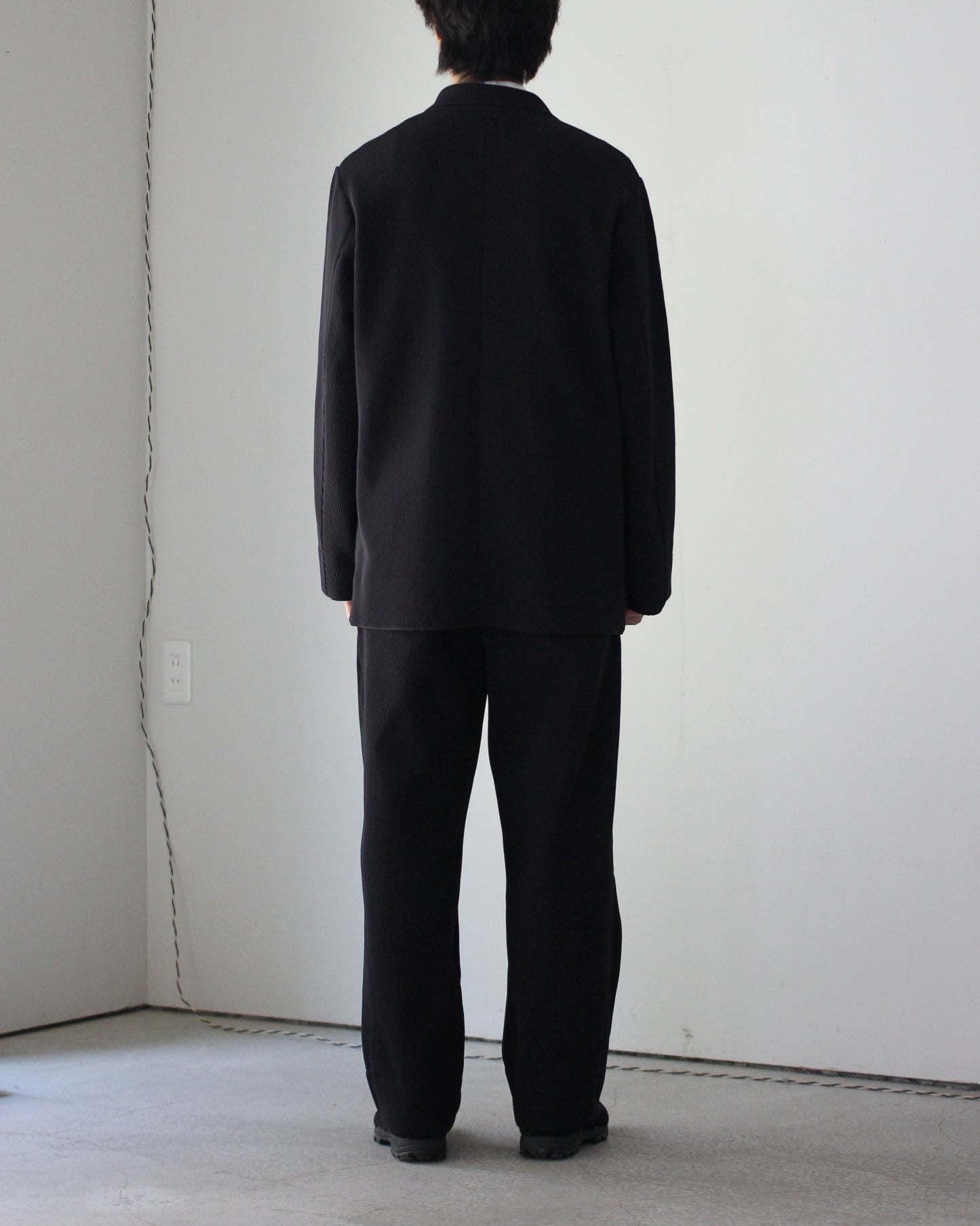 stein / OVERSIZED GRADATION PLEATS JACKET "BLACK"