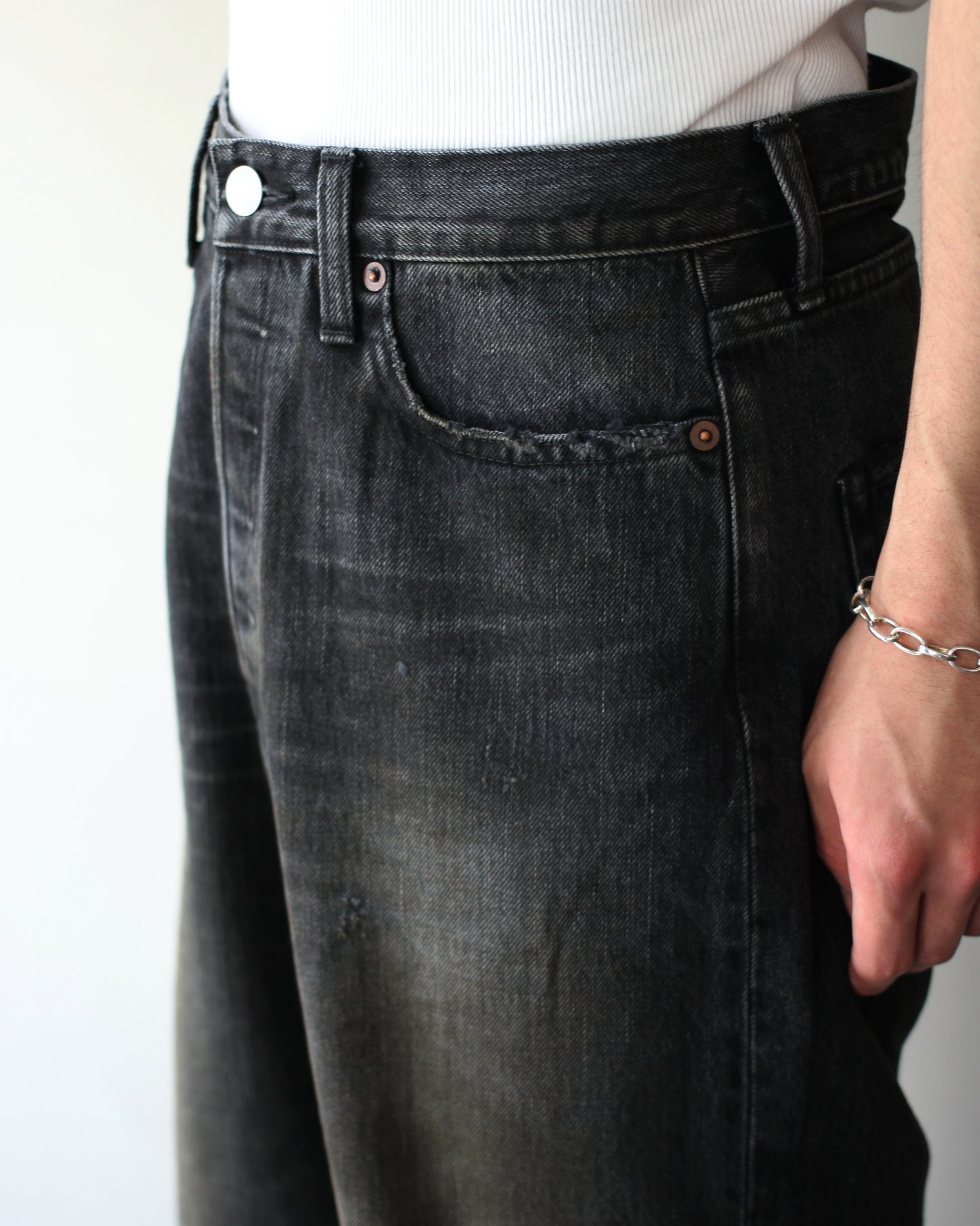ssstein/LOOSE DENIM JEANS "BLACK"