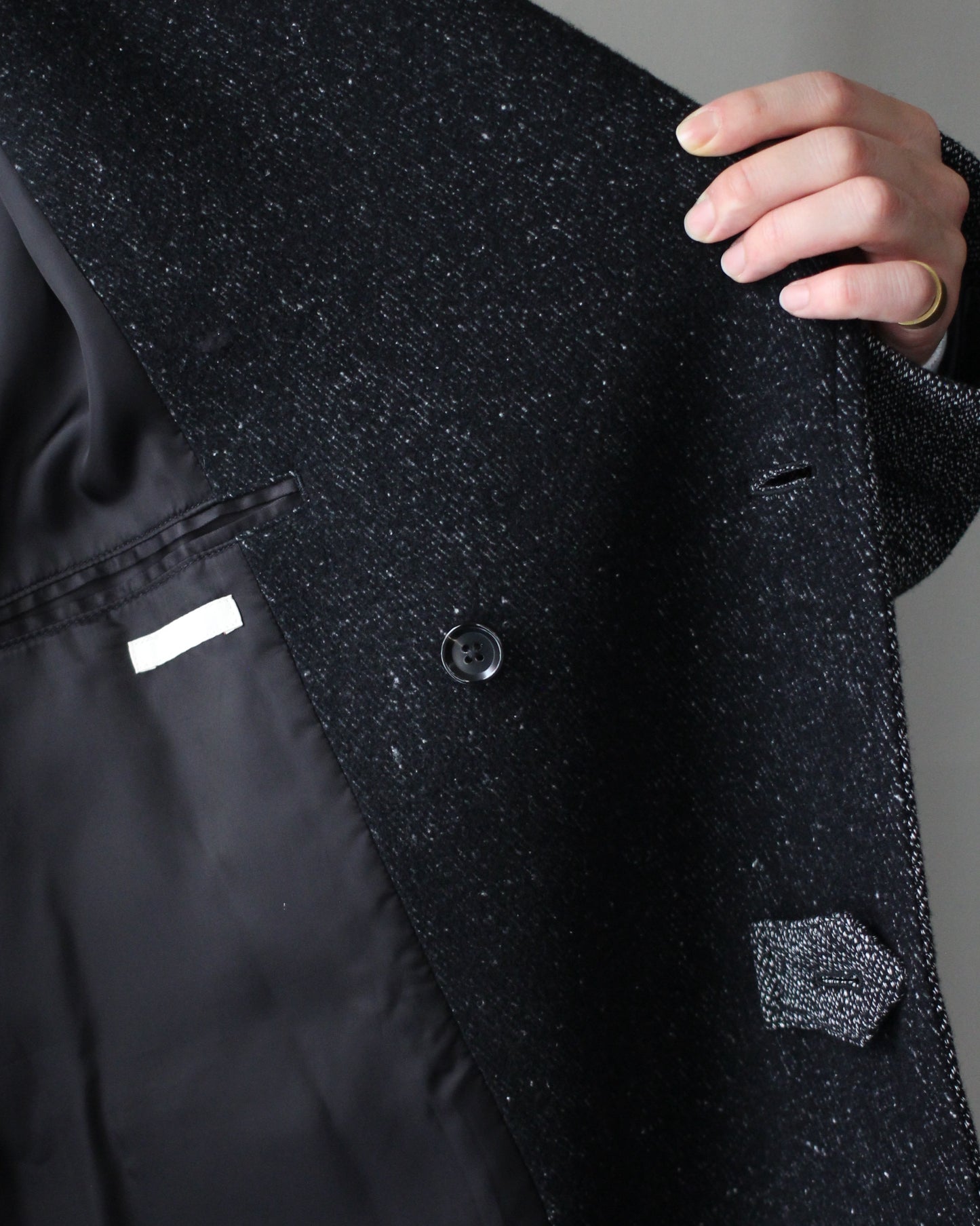 ULTERIOR/WOOL SILK KERSEY DB COAT ”BLACK IVORY”