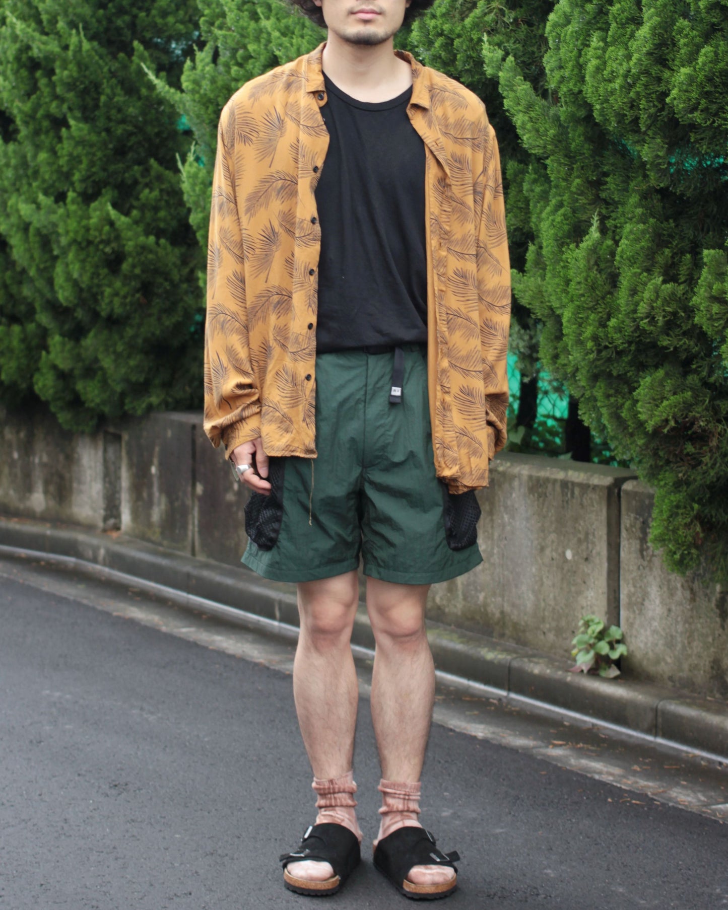 ENDS and MEANS(エンズアンドミーンズ)Utillity Shorts"woods green"