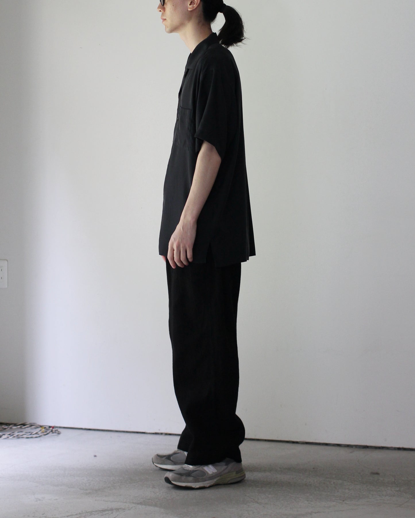 stein / OVERSIZED CUPRO OPEN COLLAR SS SHIRT "BLACK"
