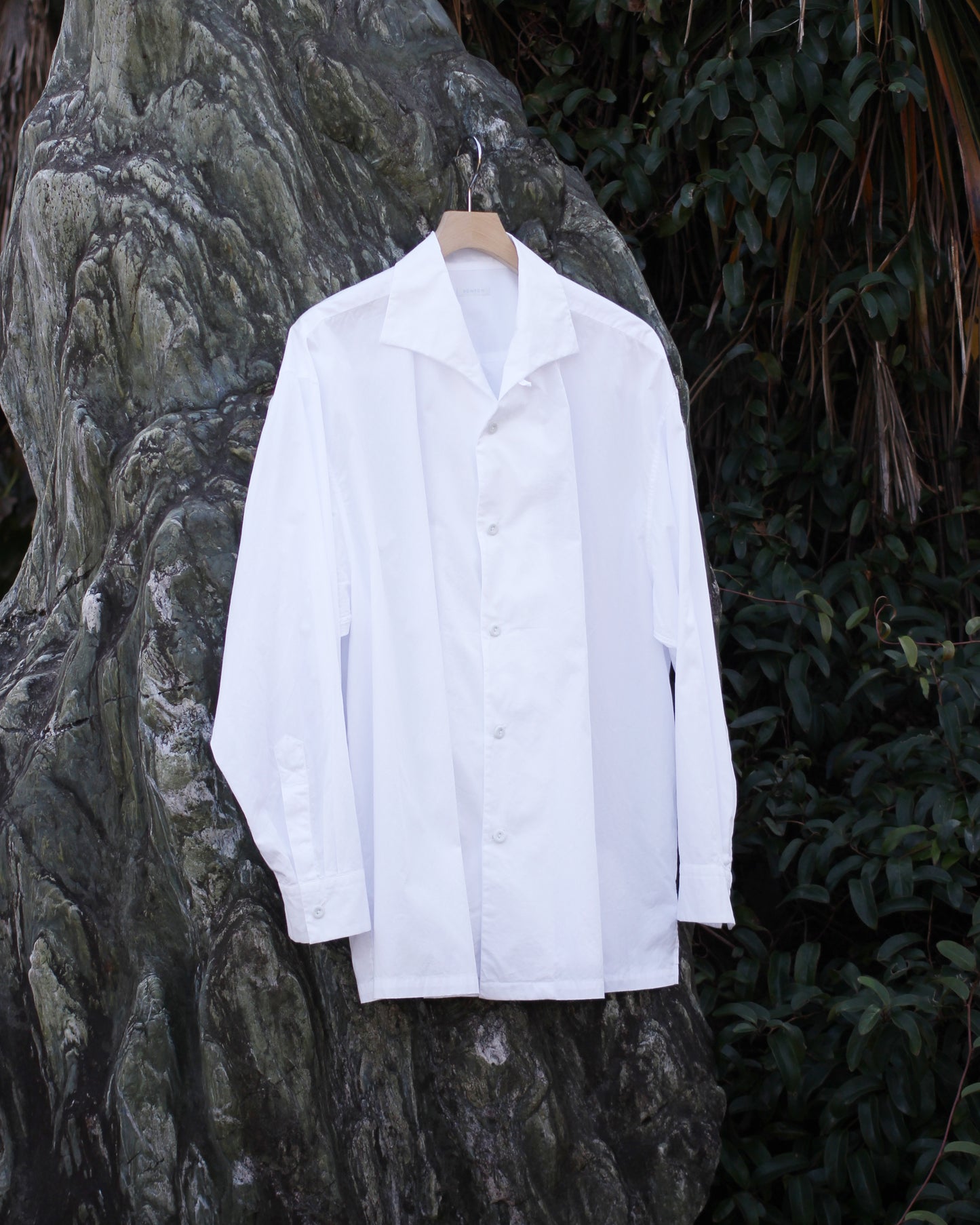 SOWBOW(蒼氓)/ONE PIECE COLLAR SHIRT(ワンピースカラーシャツ)"WHITE"