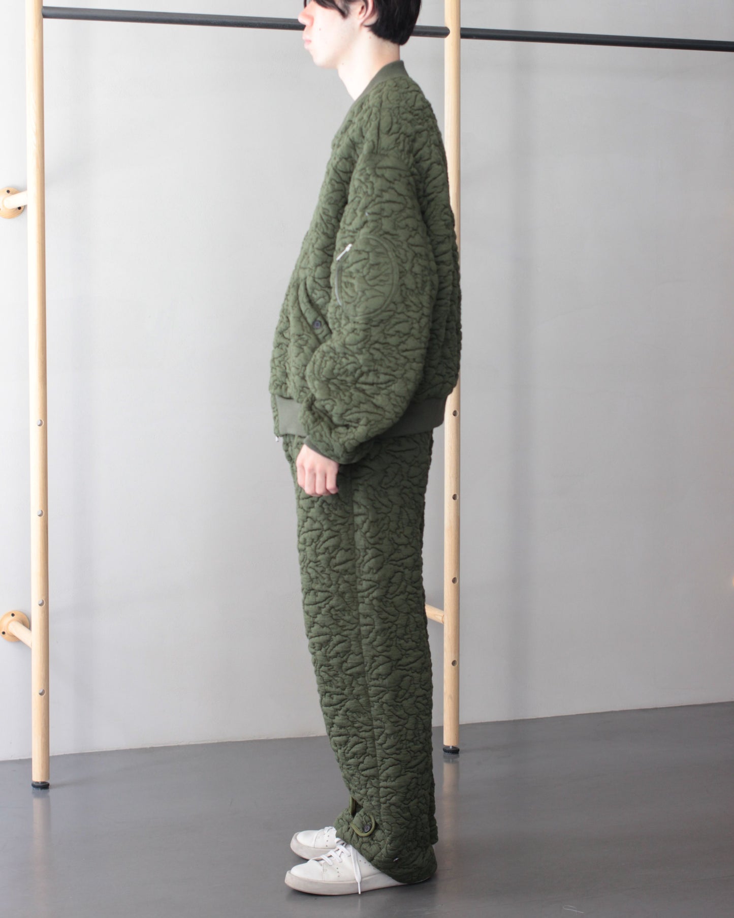 MATSUFUJI/Leaves Quilted Jacquard Trousers "OLIVE"