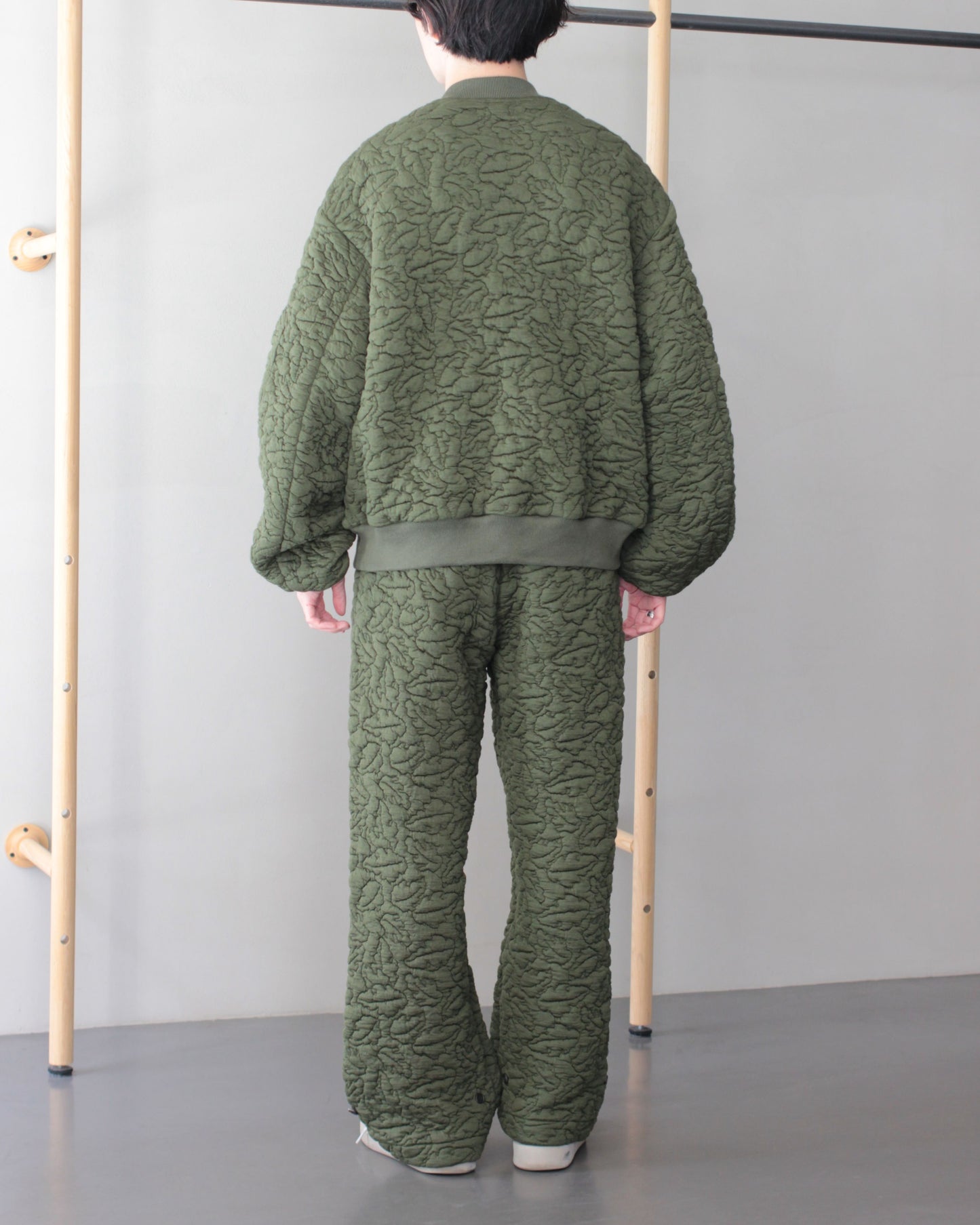 MATSUFUJI/Leaves Quilted Jacquard Trousers "OLIVE"