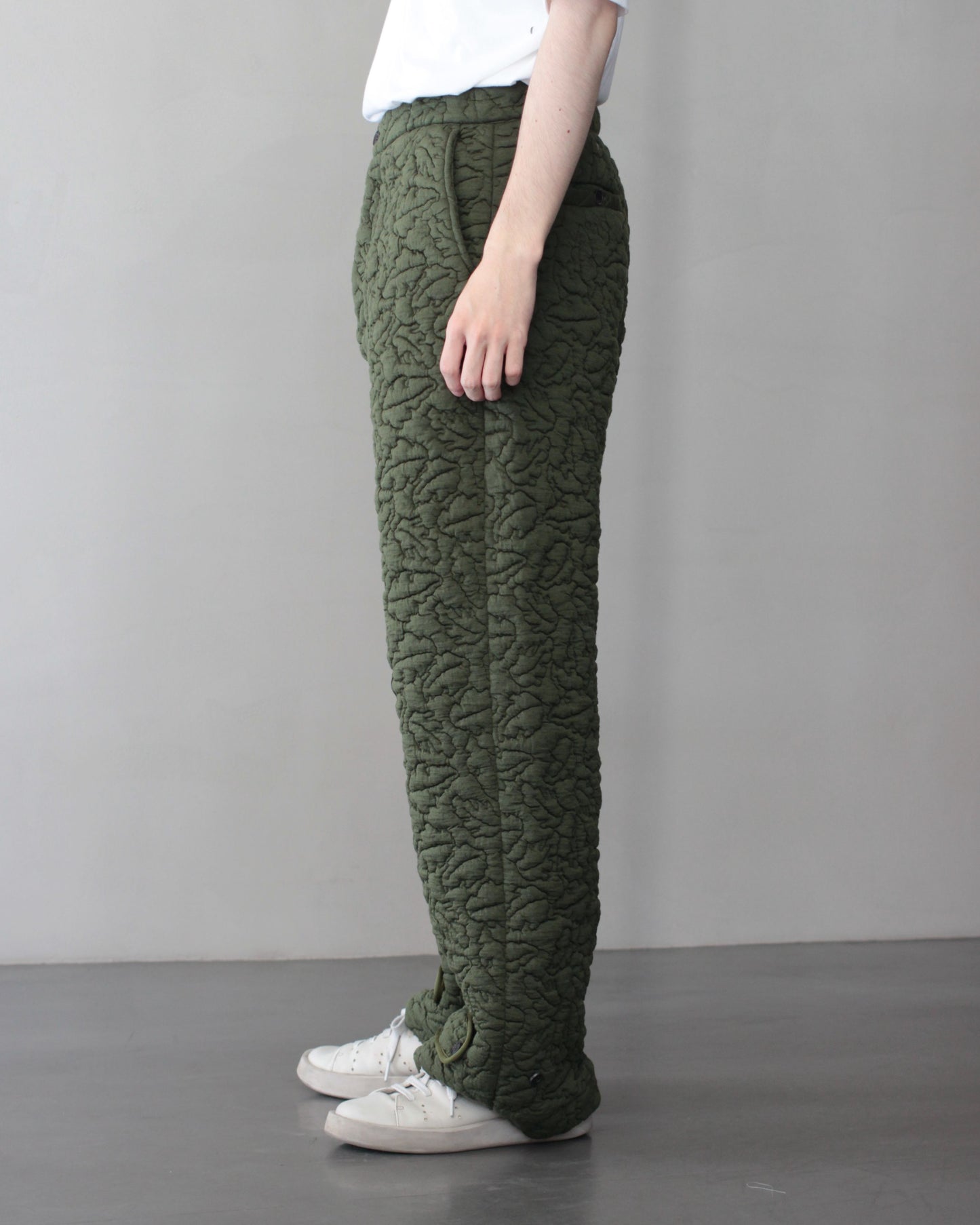 MATSUFUJI/Leaves Quilted Jacquard Trousers "OLIVE"