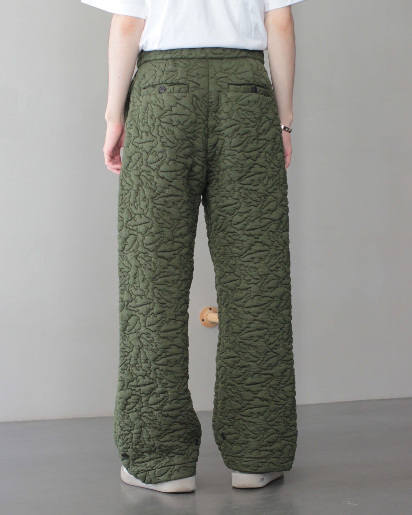 MATSUFUJI/Leaves Quilted Jacquard Trousers "OLIVE"