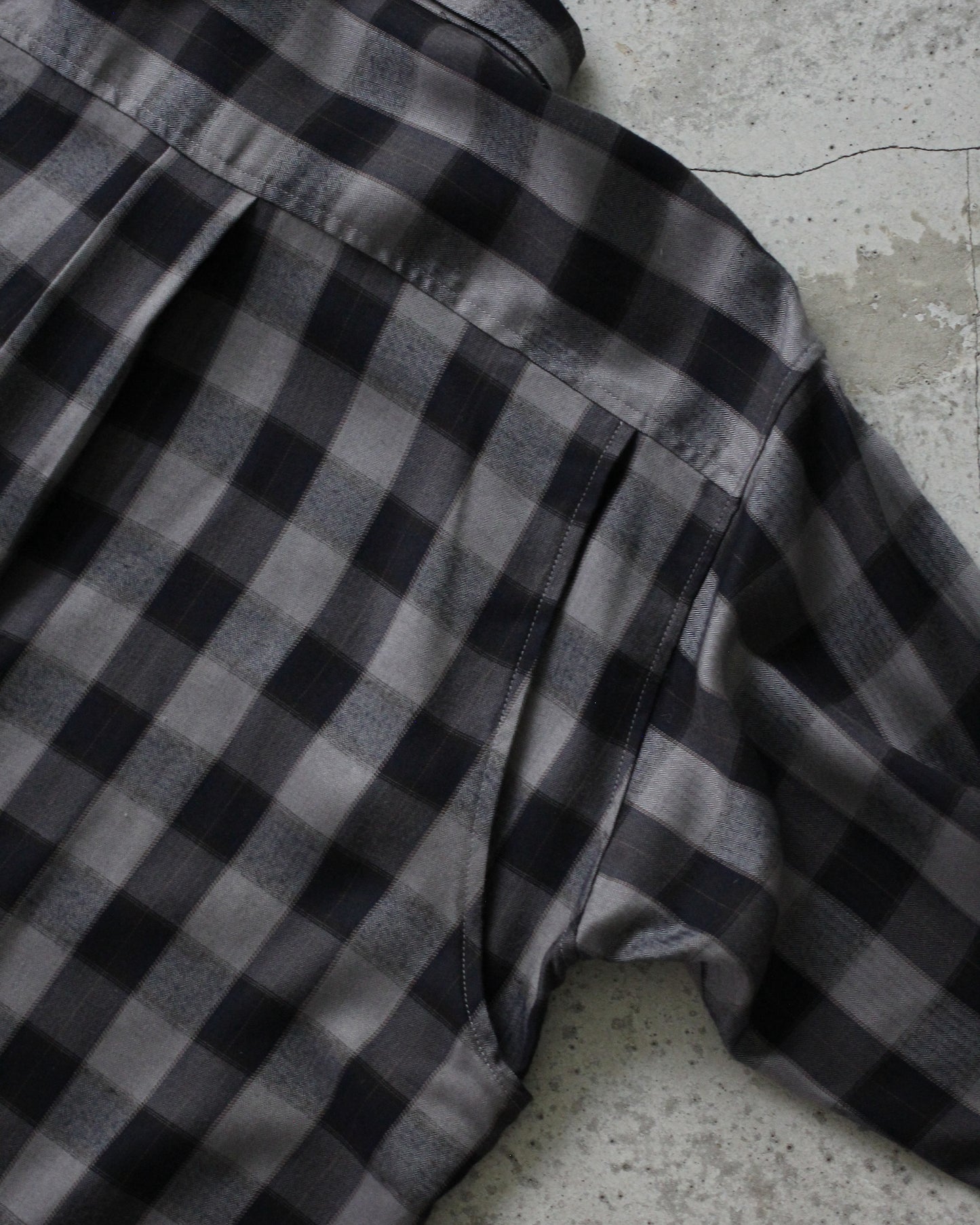 MATSUFUJI/Herringbone Weave Utility Check Shirt "Black"
